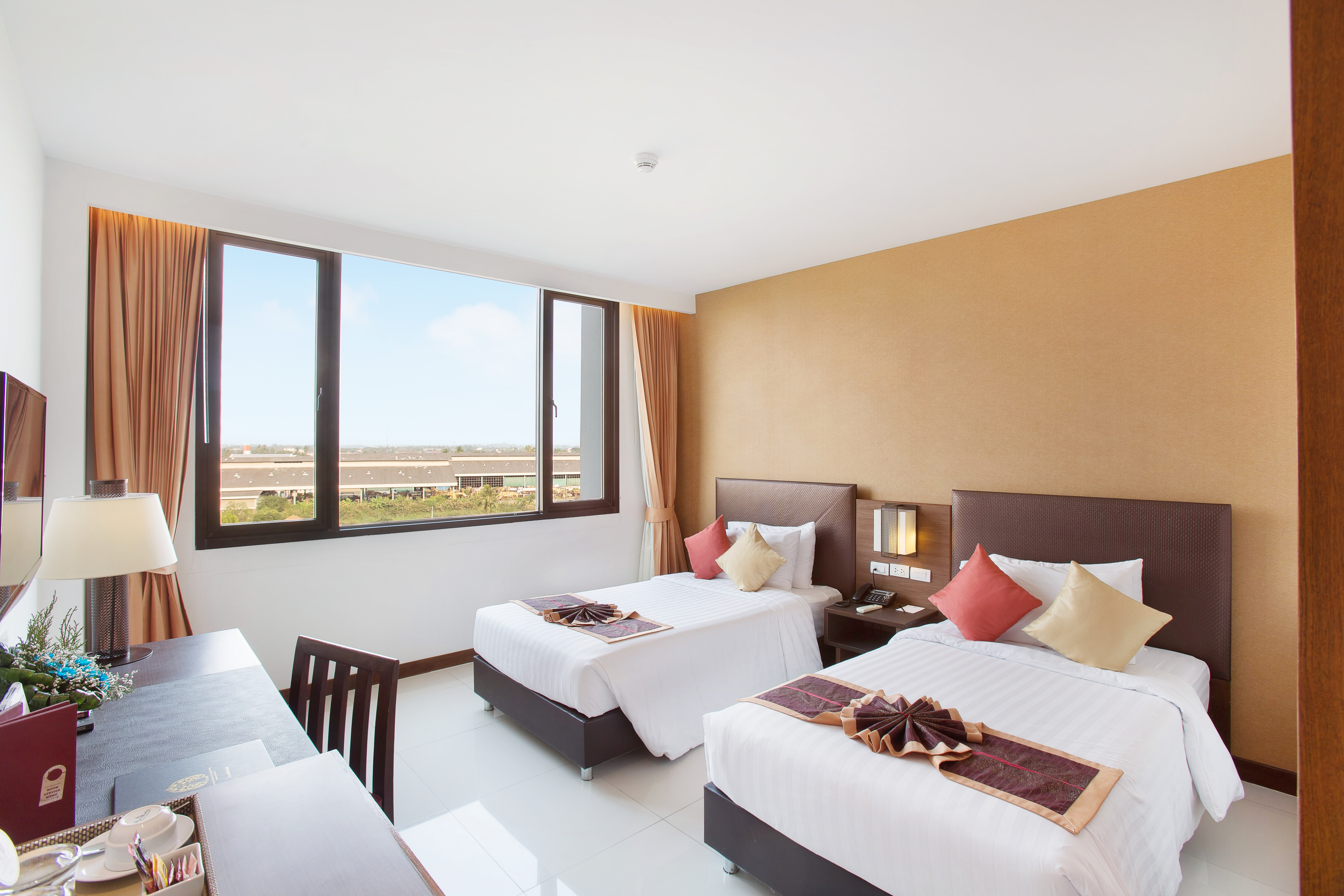 Double or Twin Deluxe