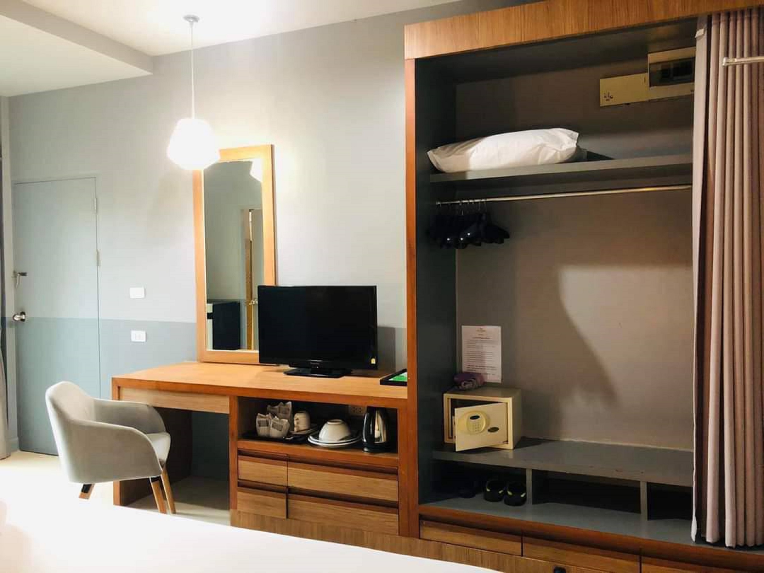 Family Room Connecting Room