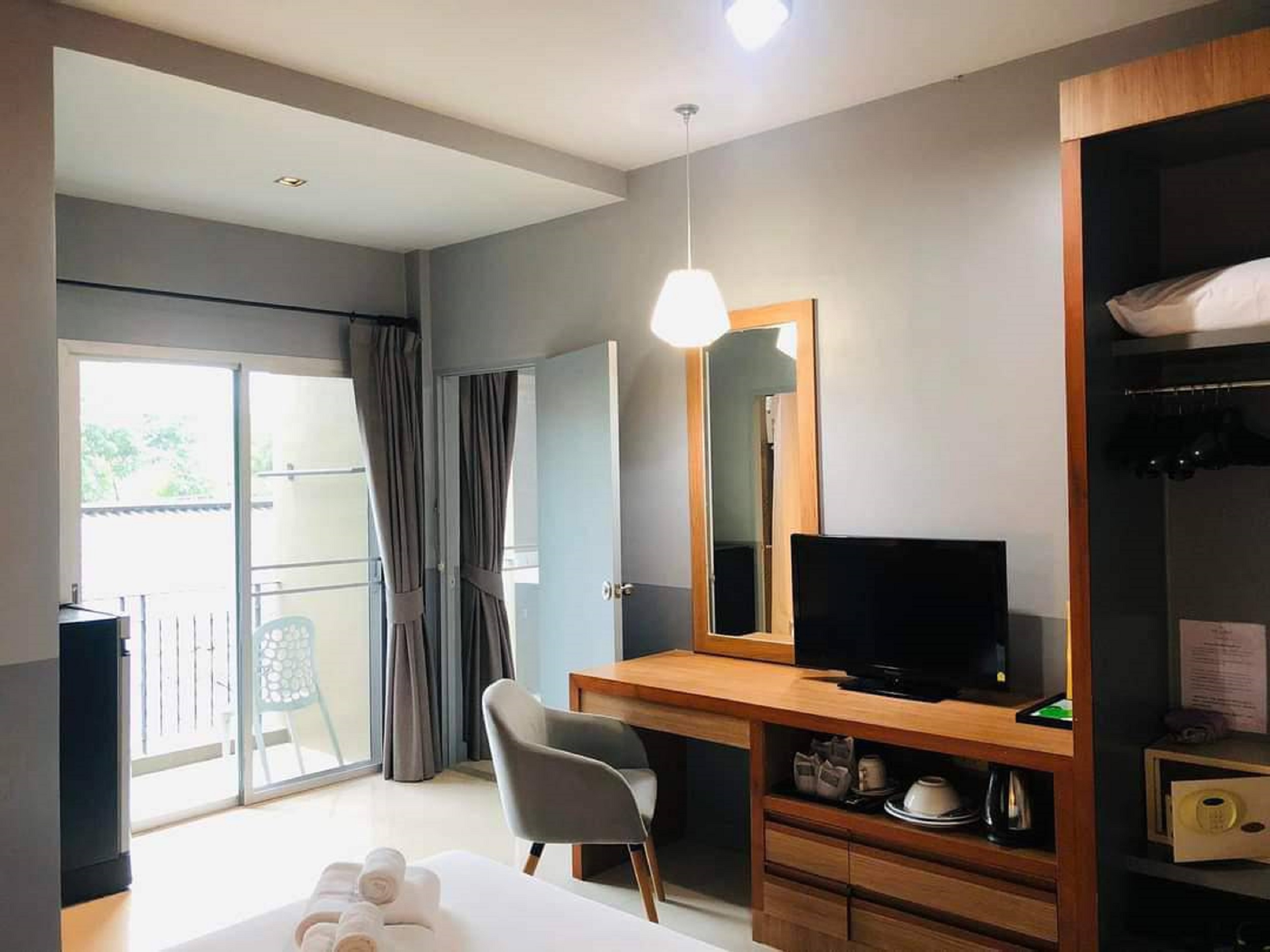 Family Room Connecting Room