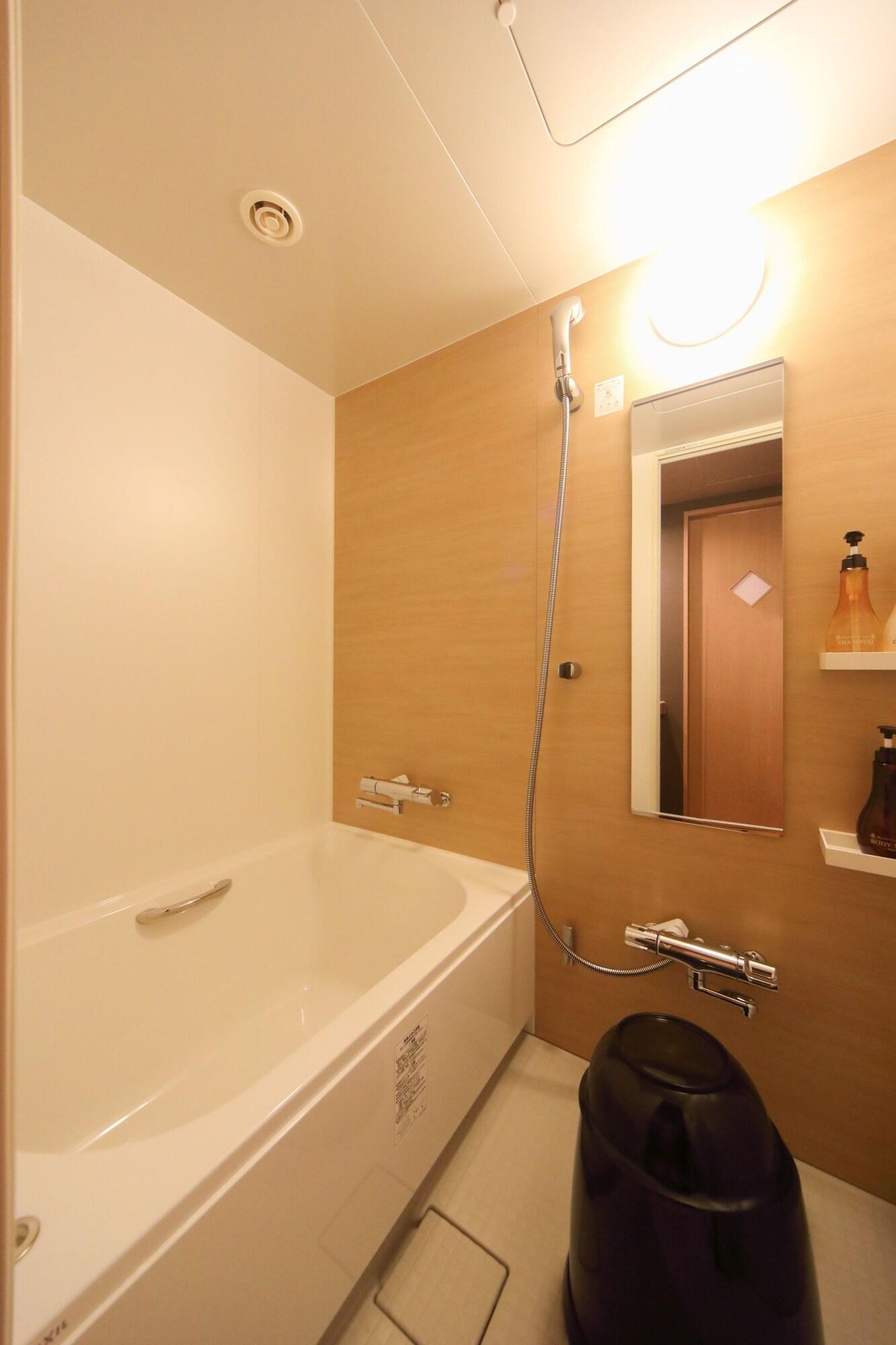 Twin Deluxe Two Beds