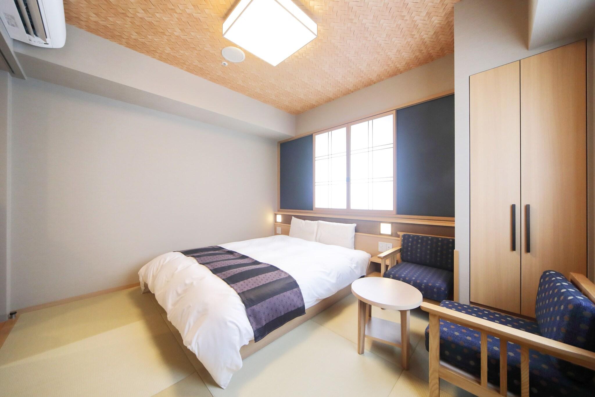 Double King Bed Non Smoking