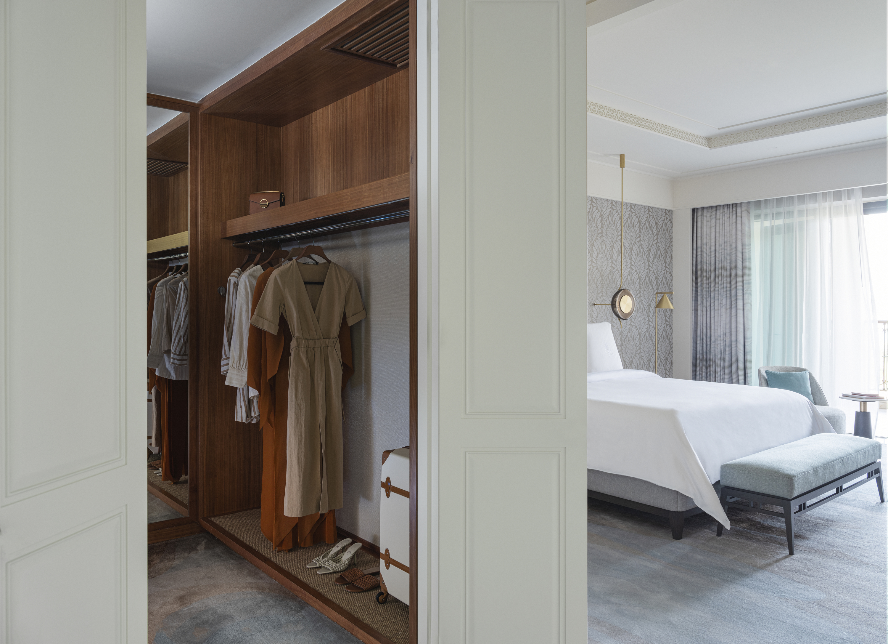 Suite Sea View King Bed