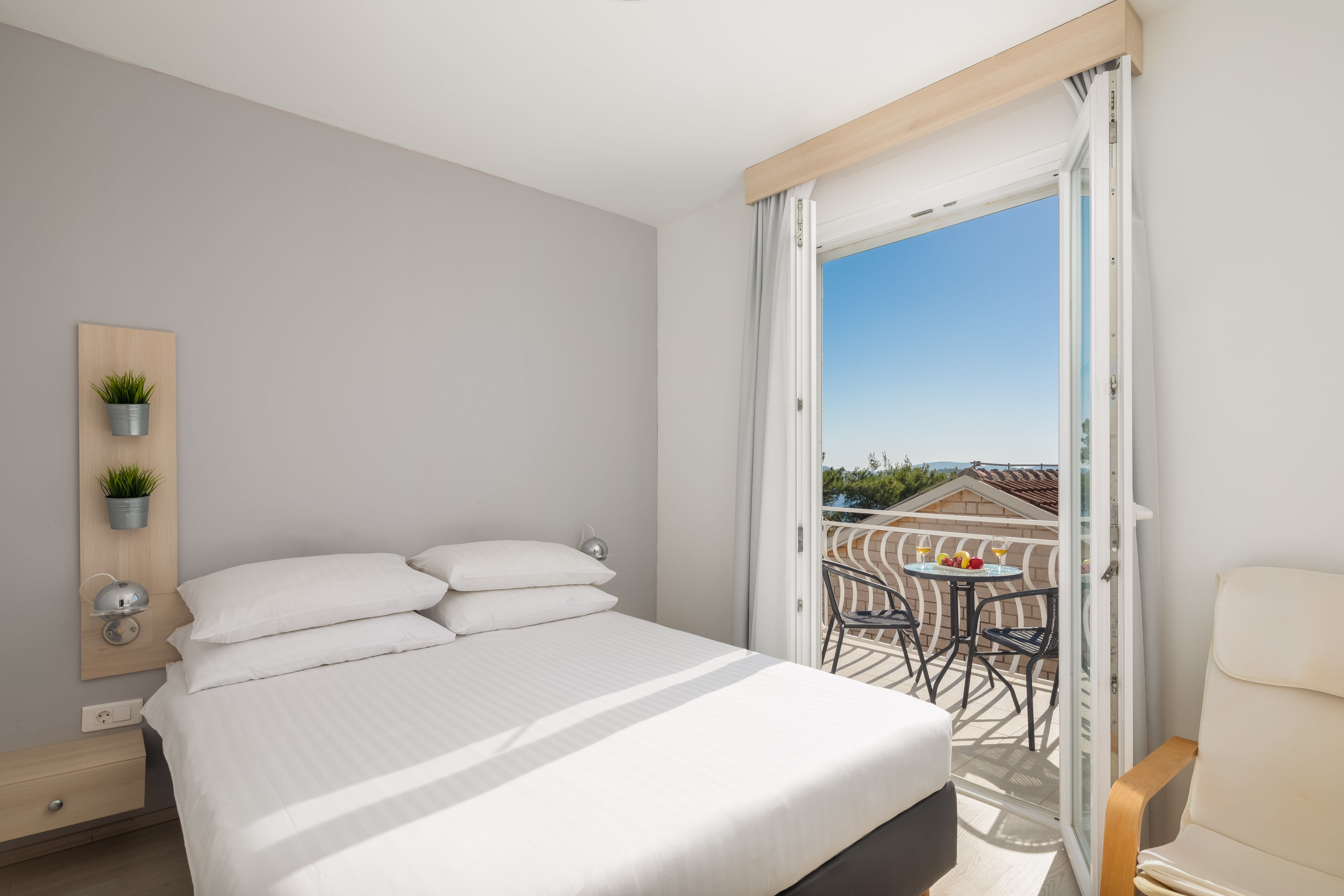 Family Room Superior with Balcony