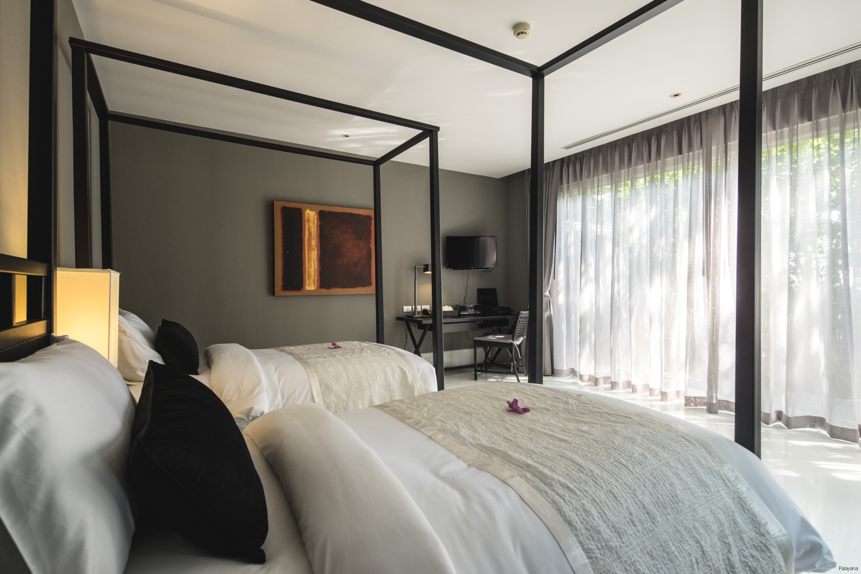 Double or Twin Deluxe Sea View