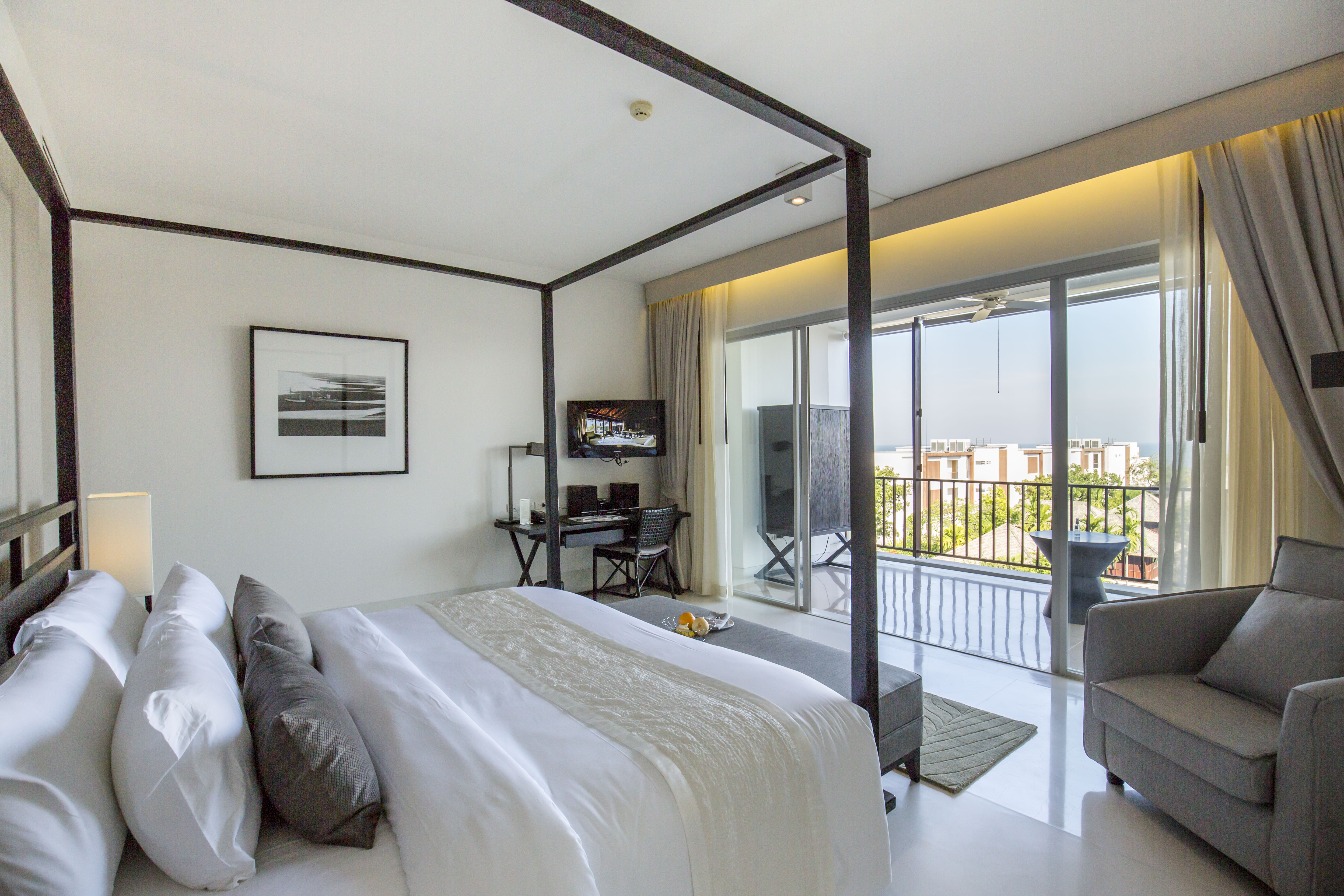 Double or Twin Deluxe Sea View