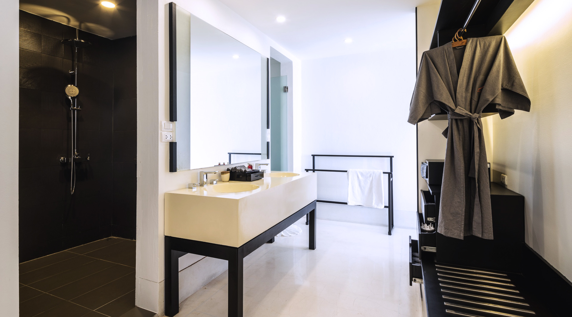 Double or Twin Deluxe Garden View