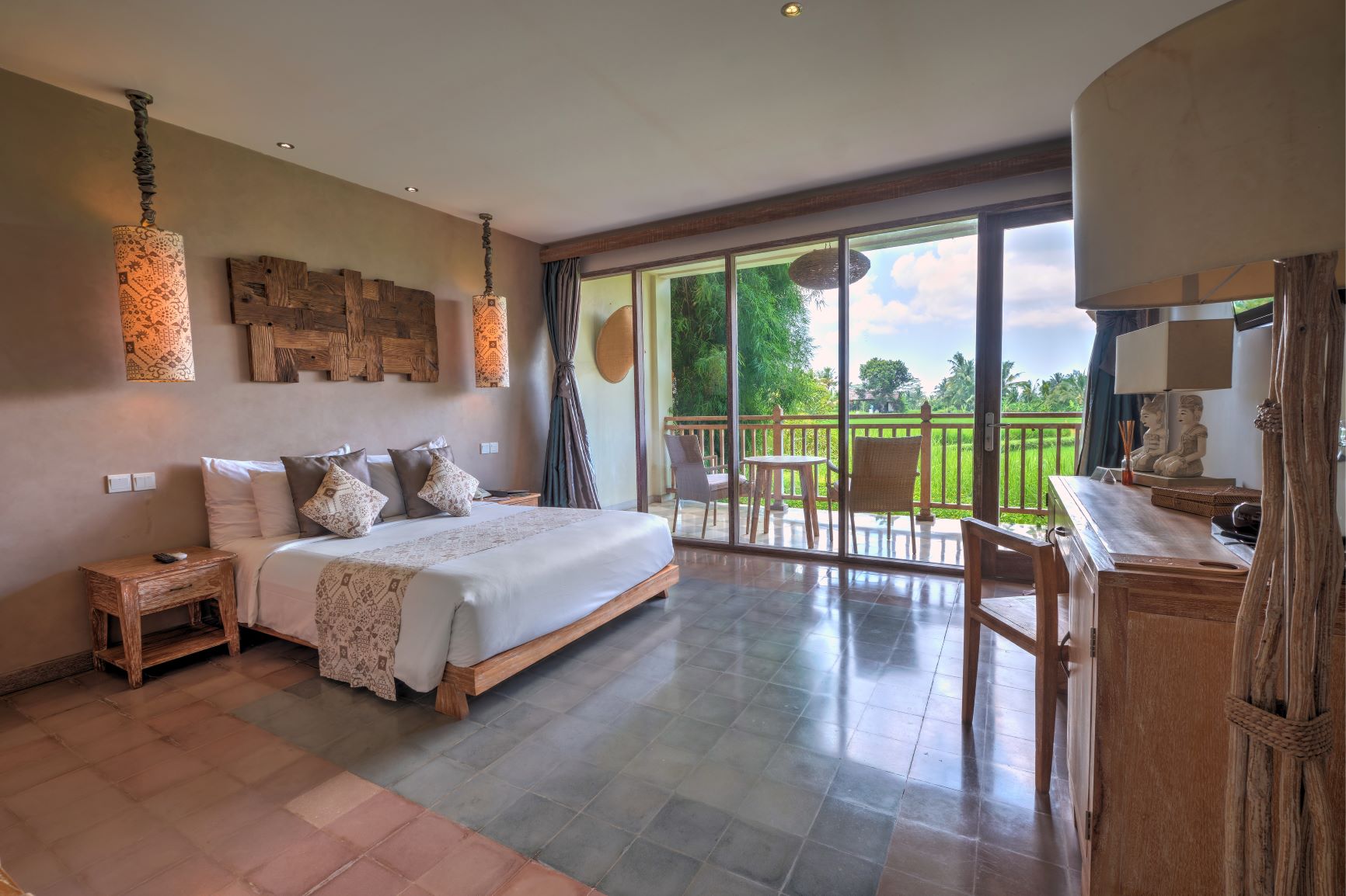 Double or Twin Deluxe