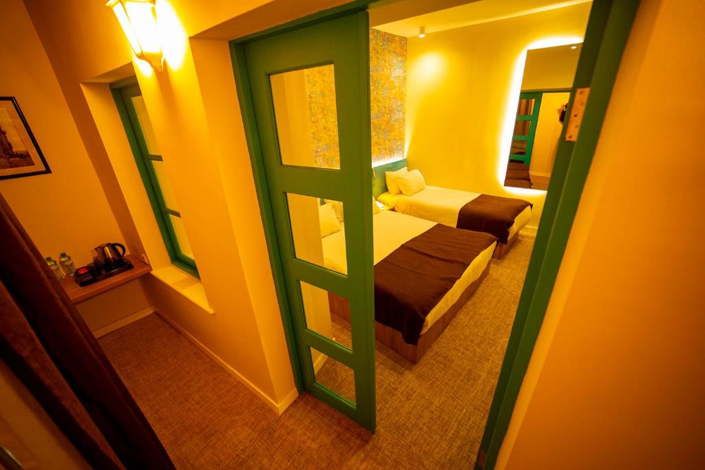 Family Room Standard