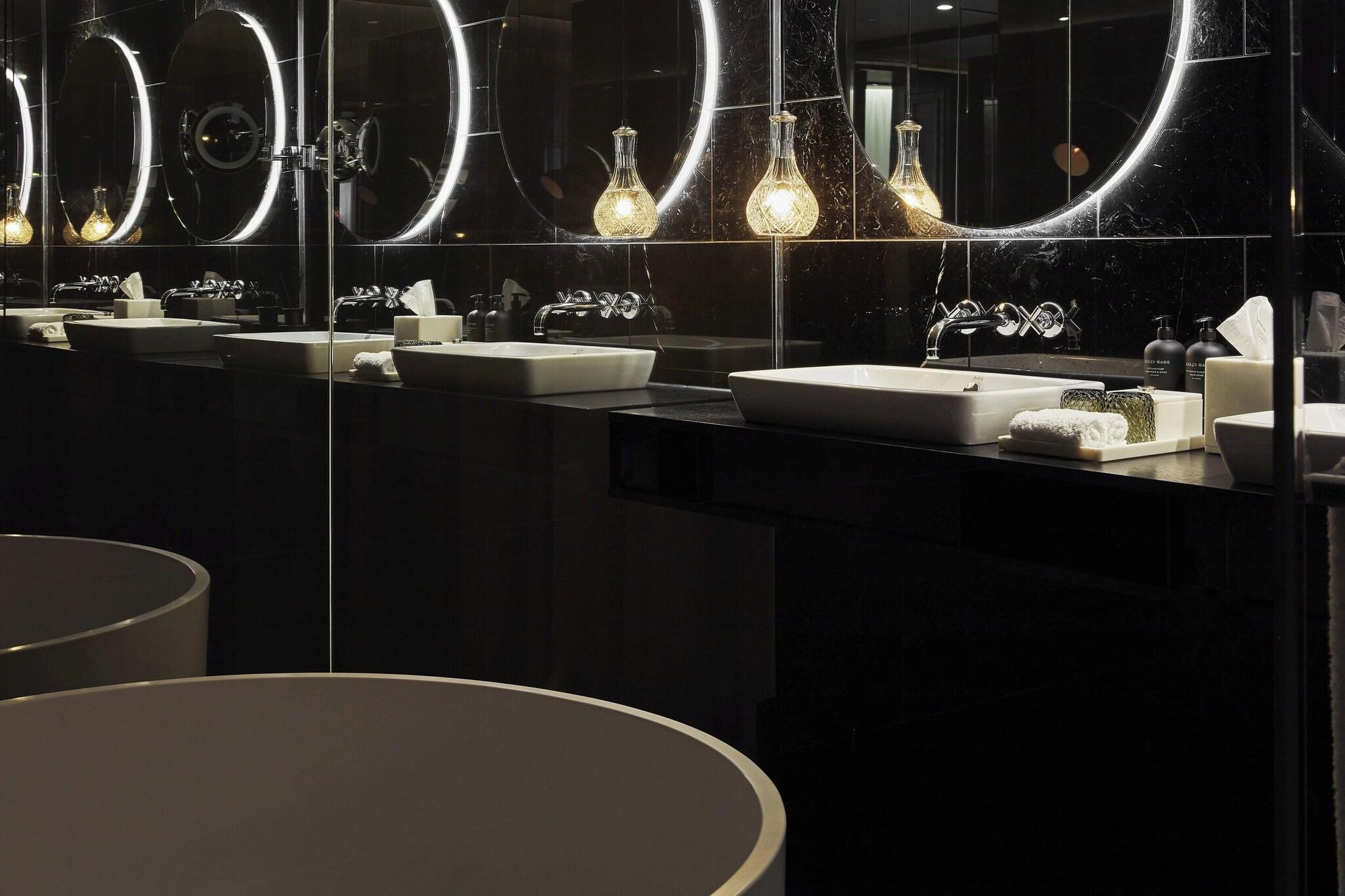 Suite Executive King Bed