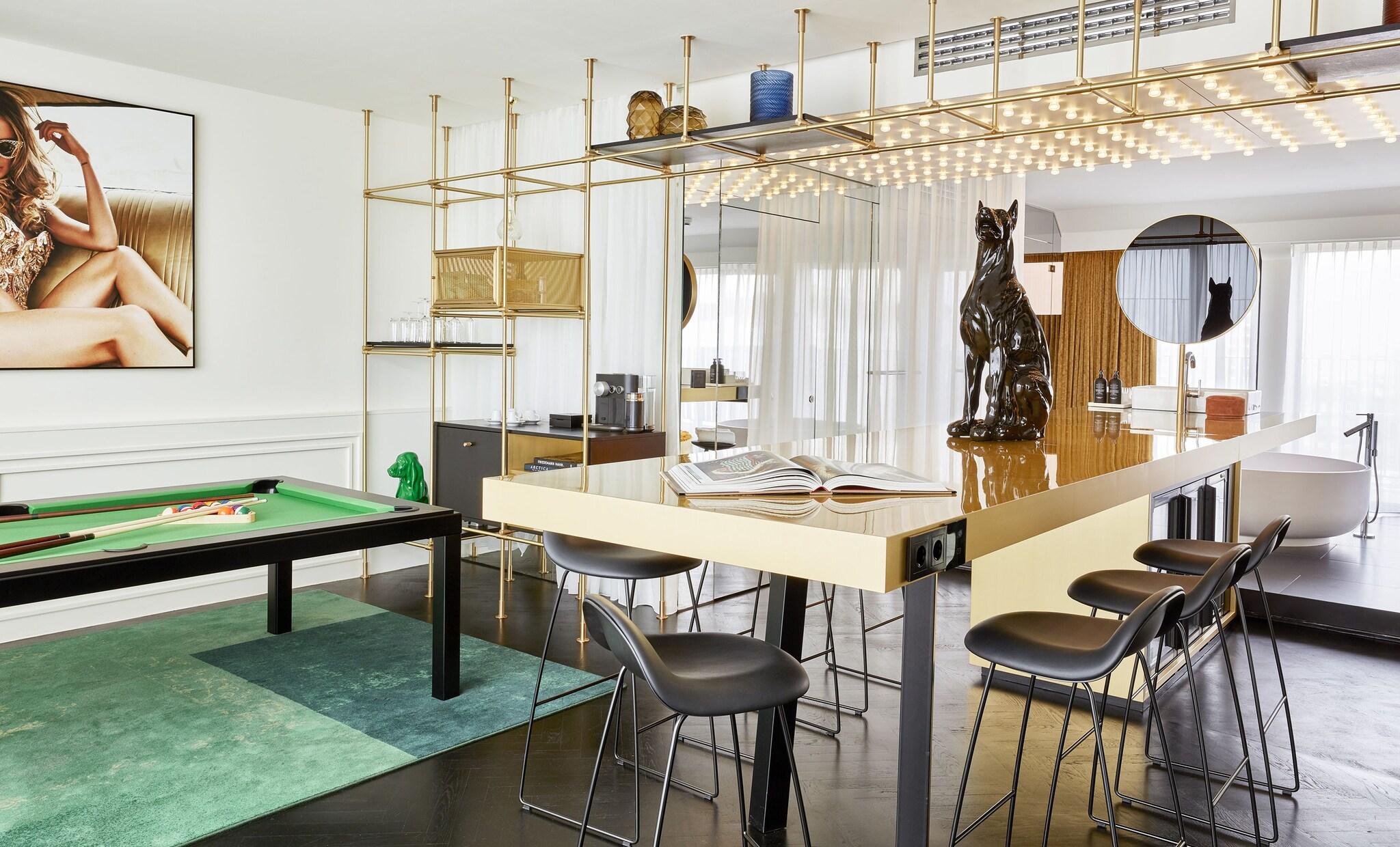 Suite with Double Bed