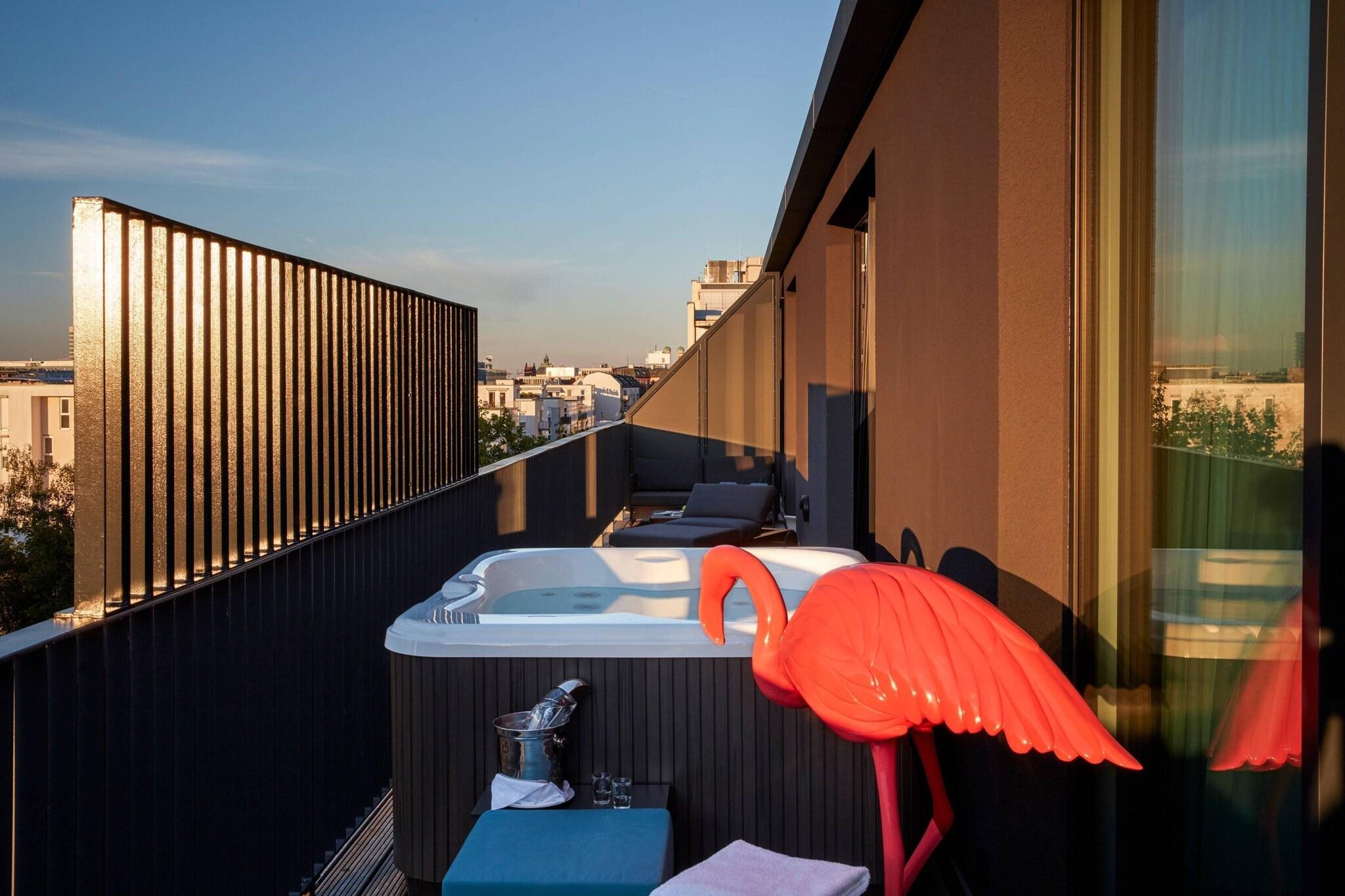 Suite with Double Bed