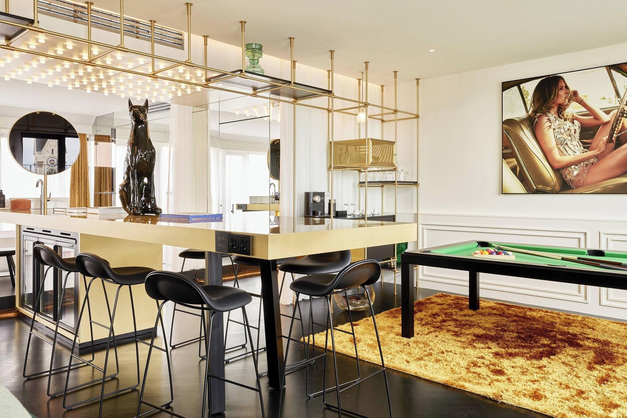 Suite with Double Bed