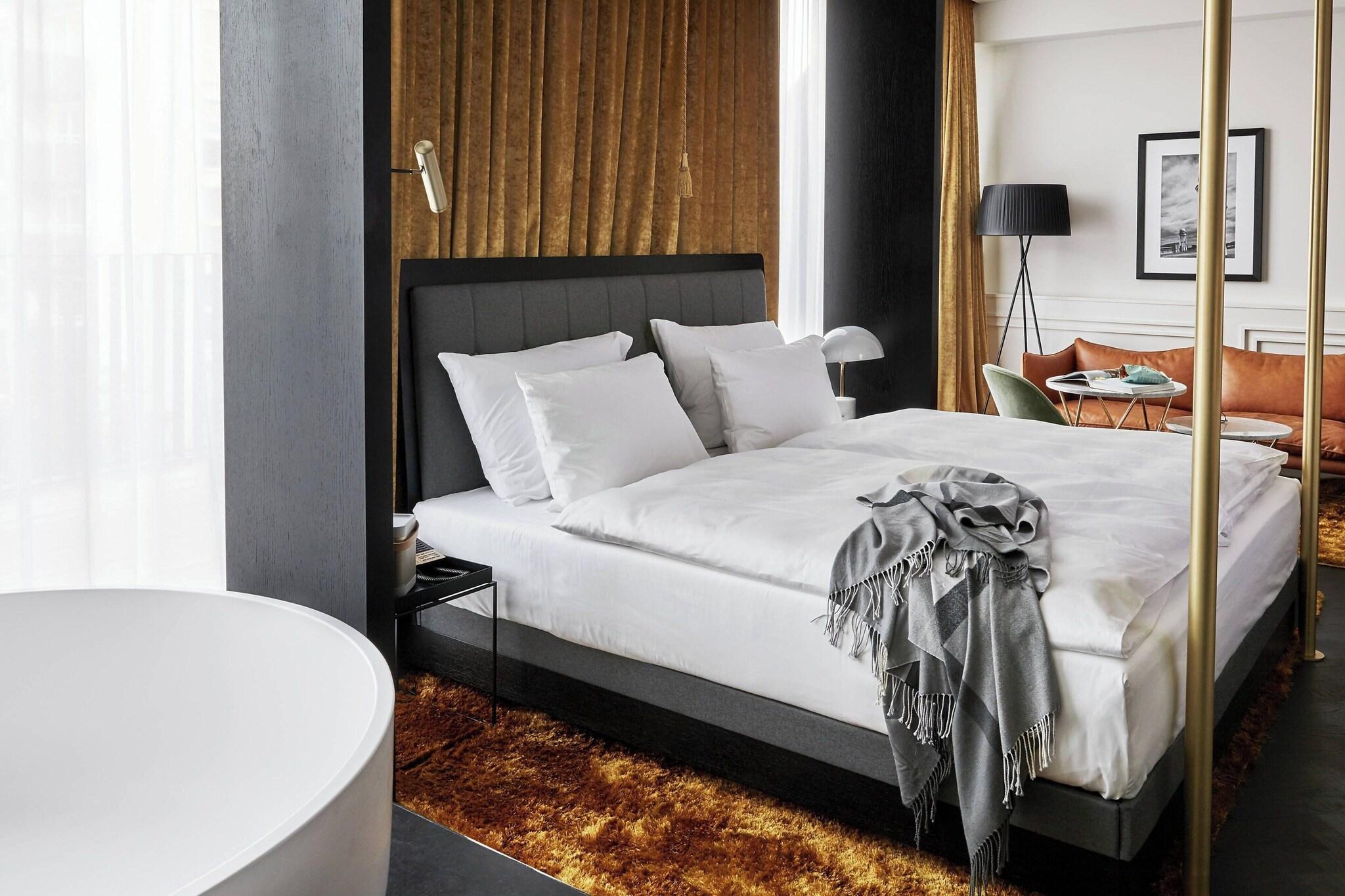 Suite Premium King Bed