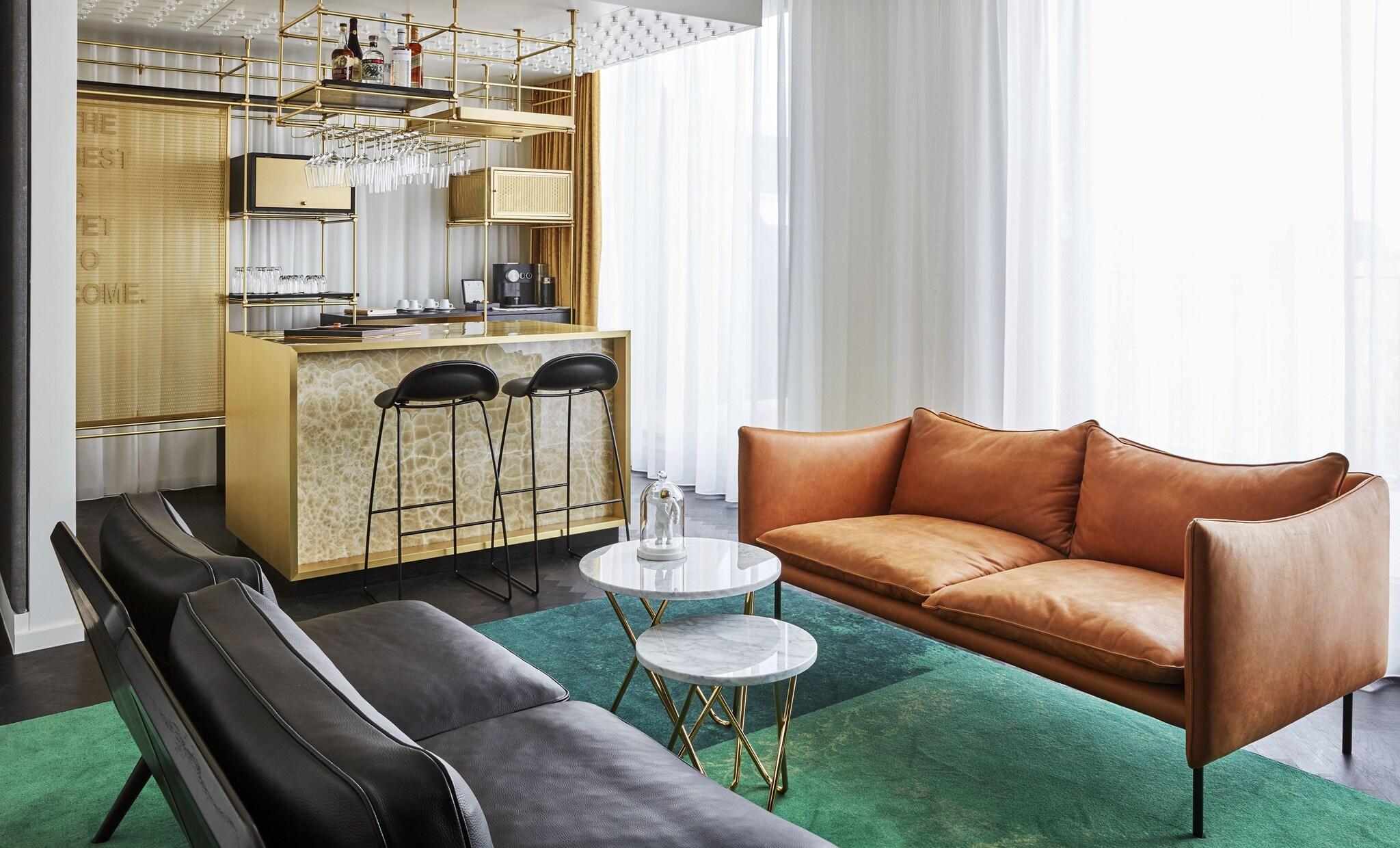 Suite King Bed Non Smoking