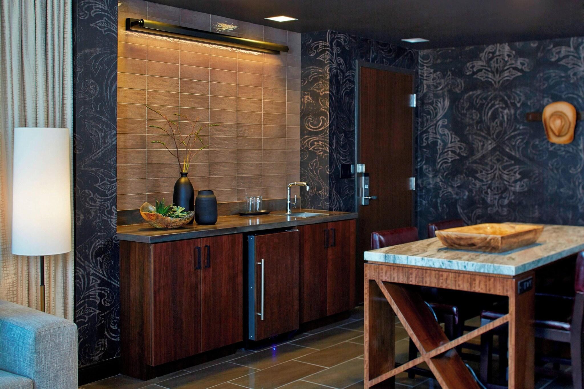 Suite Executive King Bed