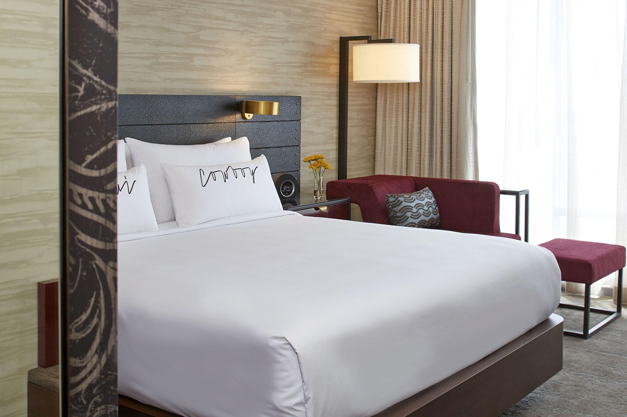 Double Accessible King Size Bed