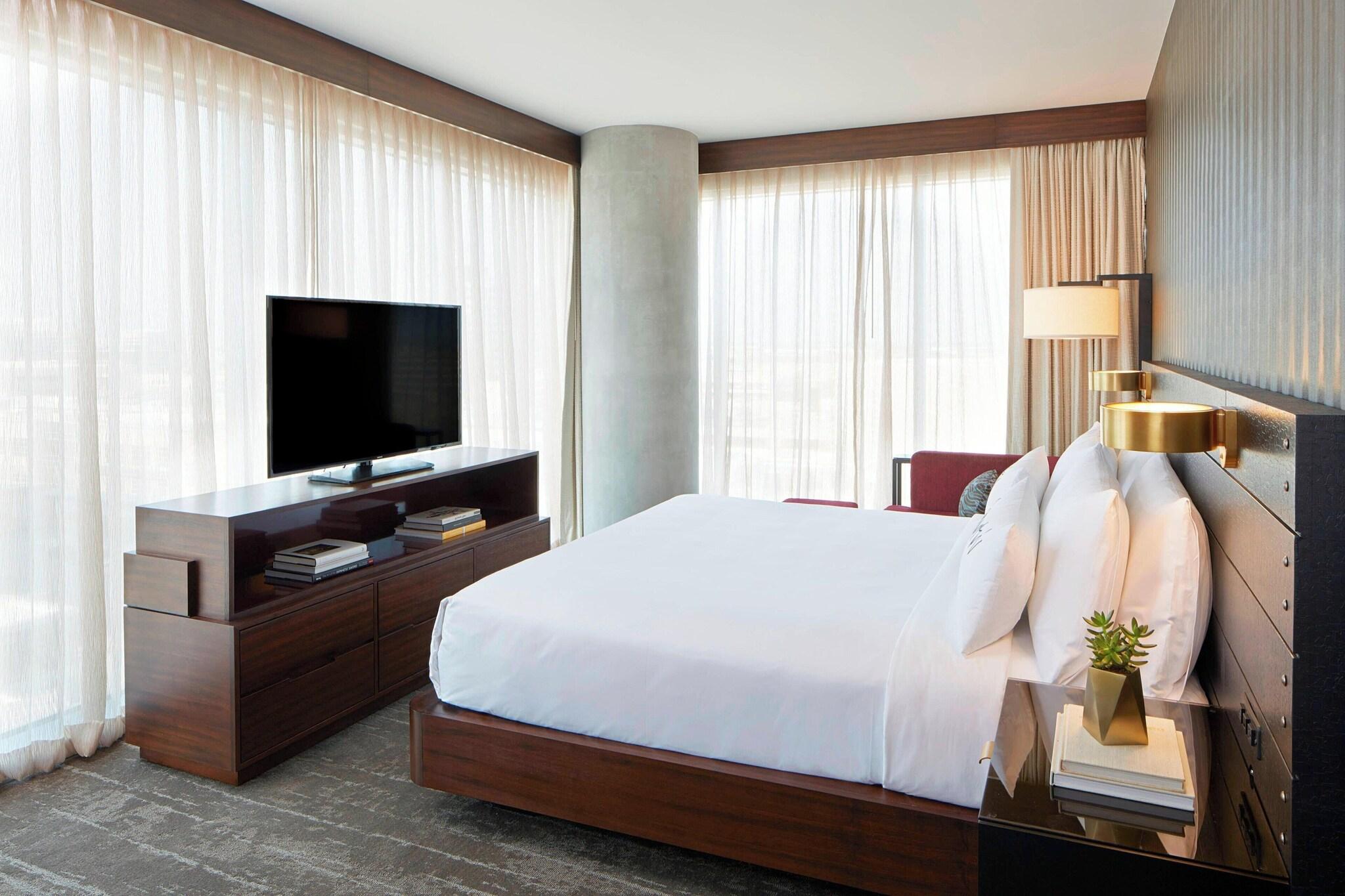 Double King Size Bed