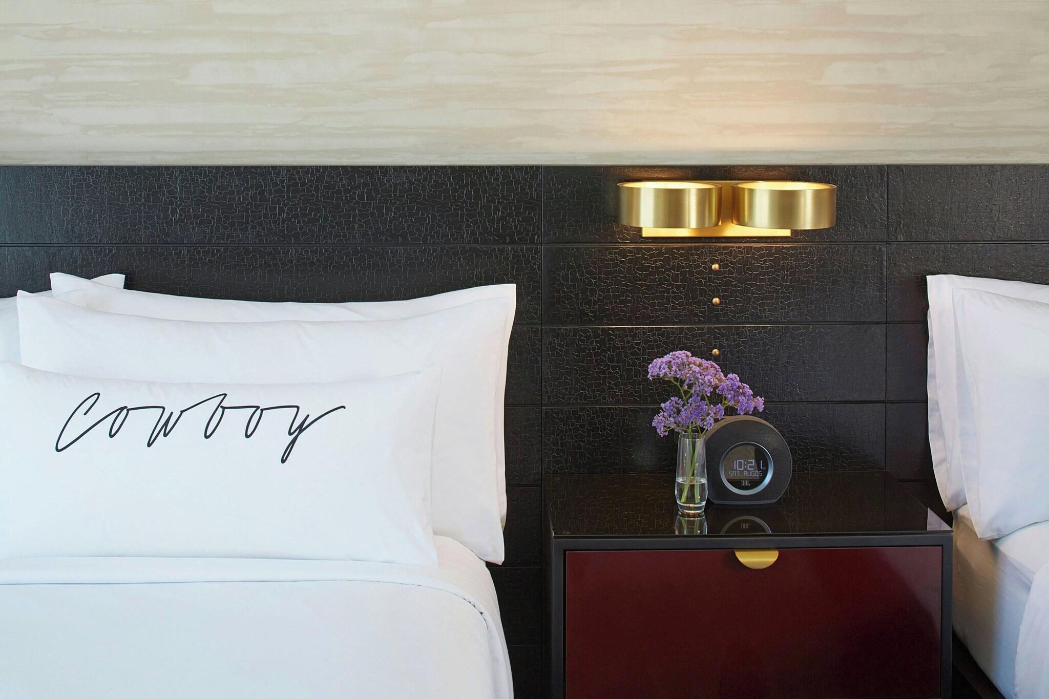 Double Two Queen Beds