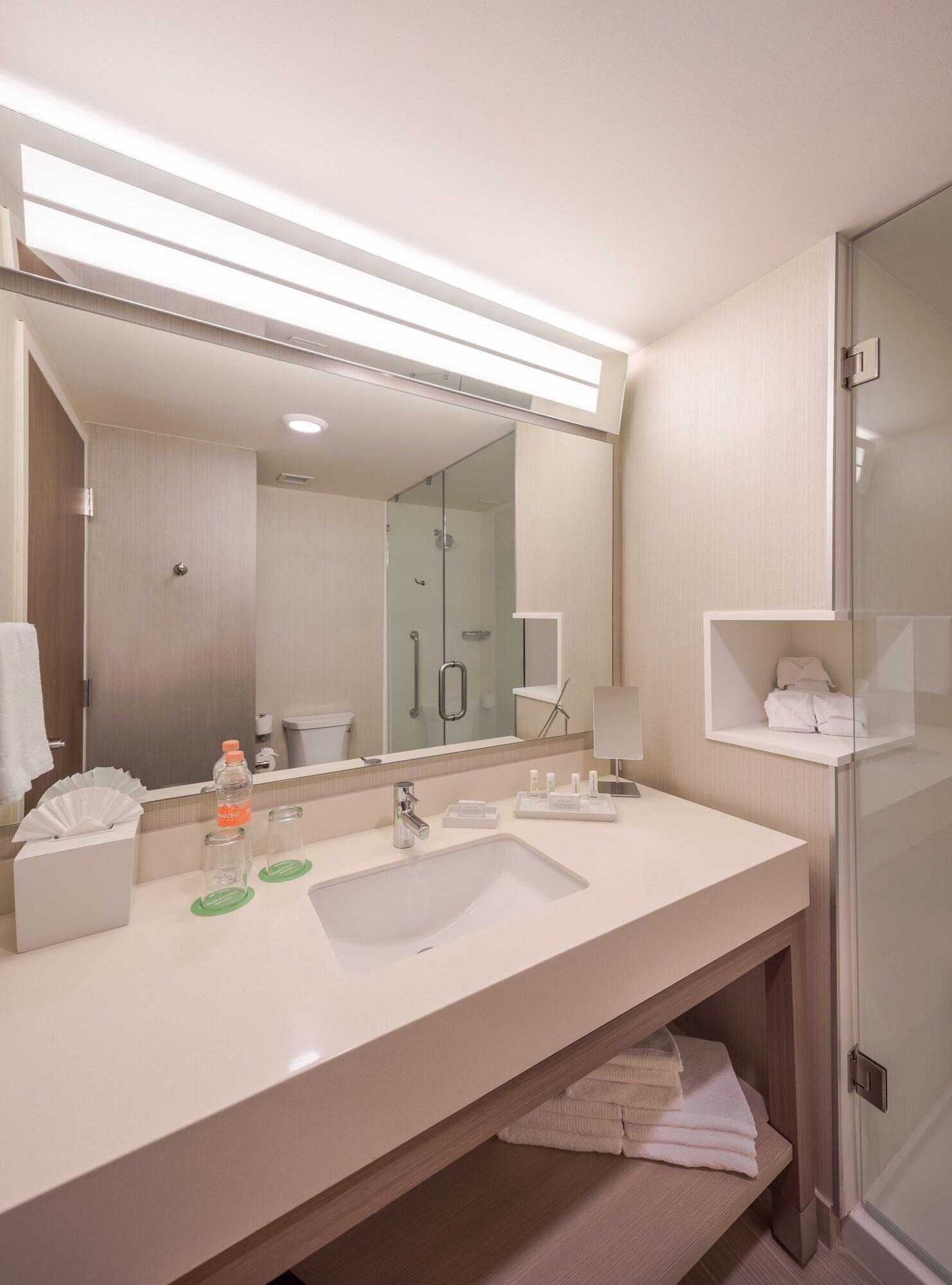 Quadruple Two Queen Beds