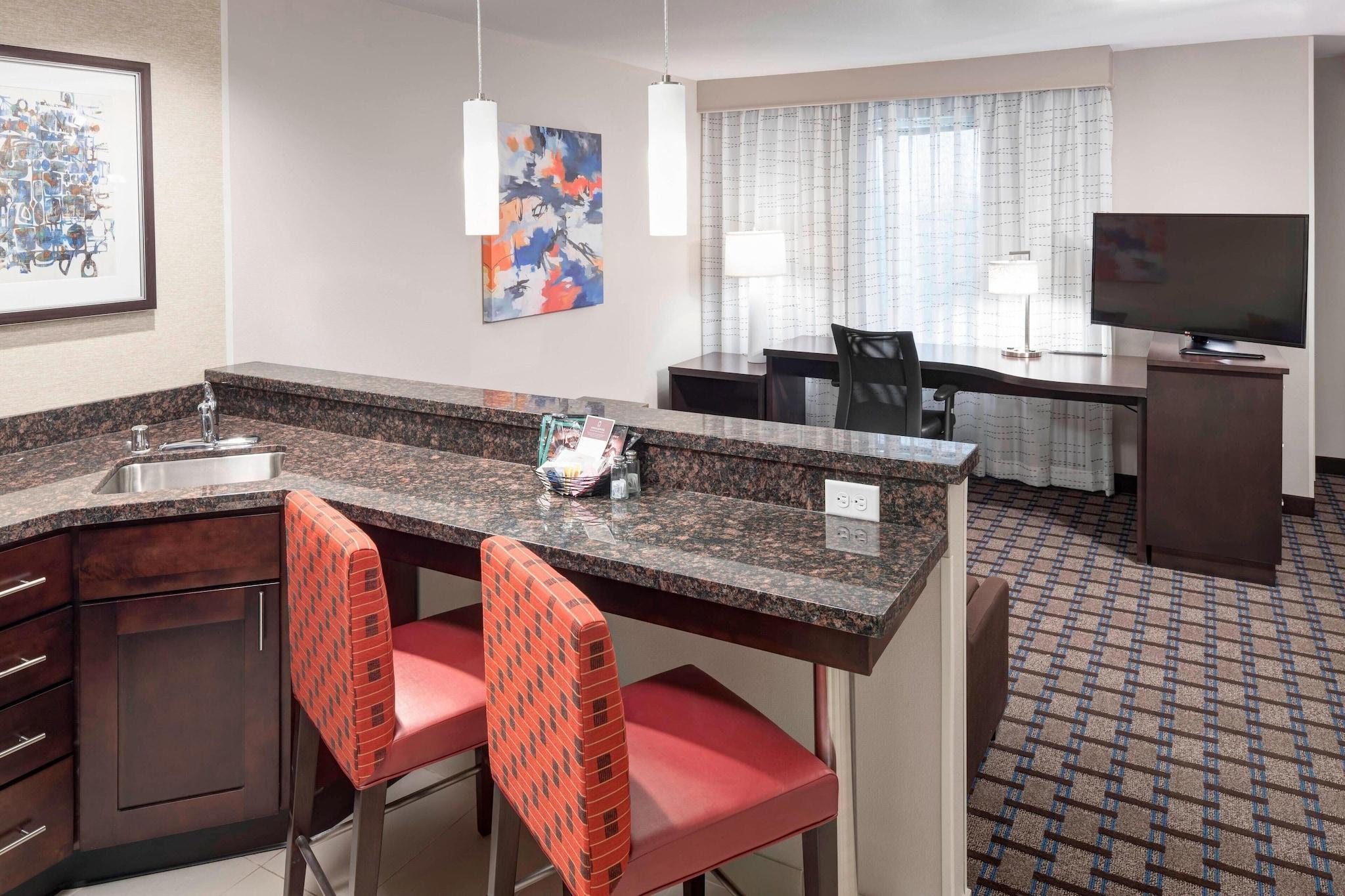 Studio King Size Bed