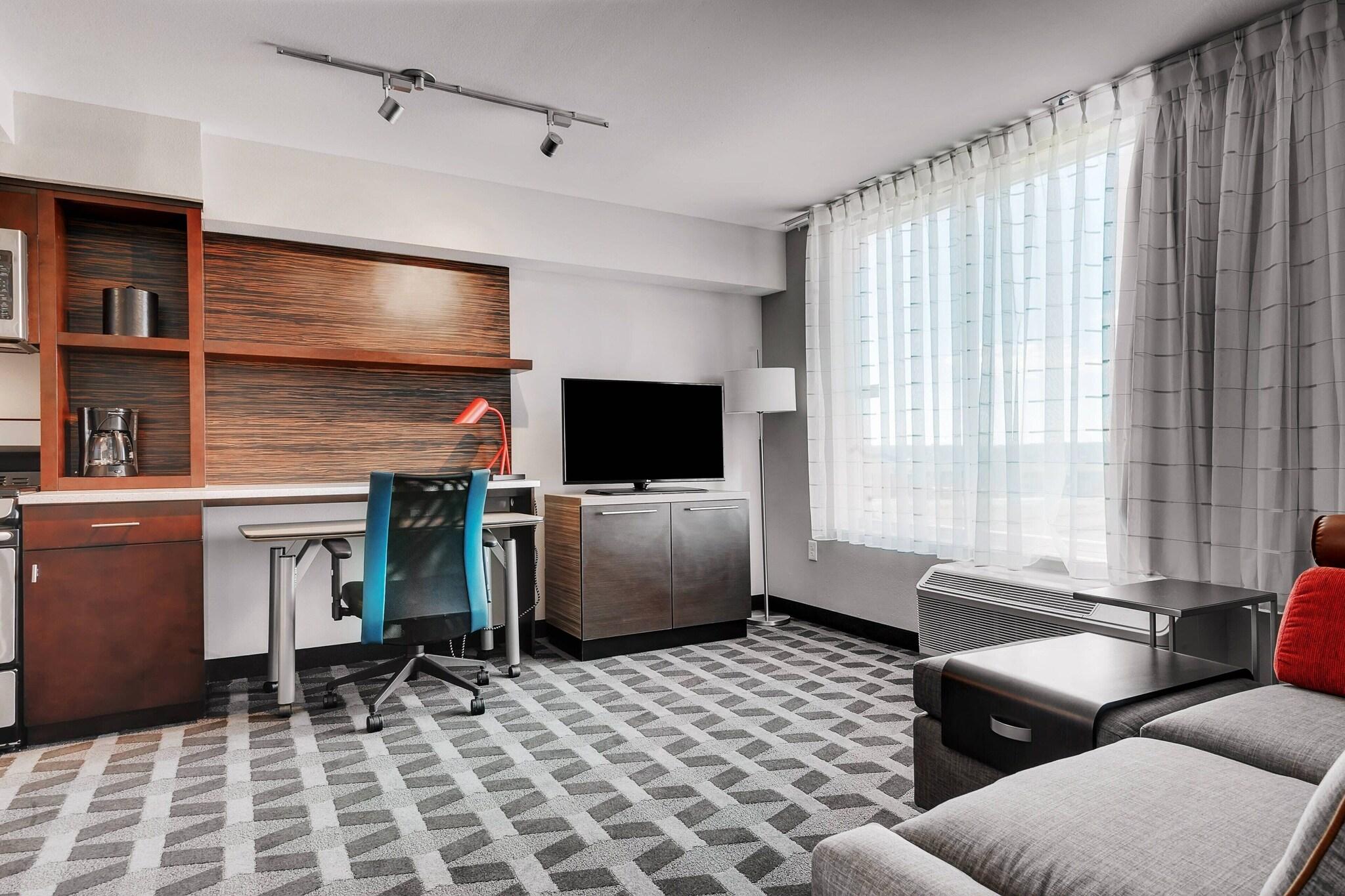 Suite Accessible-queen Size Bed