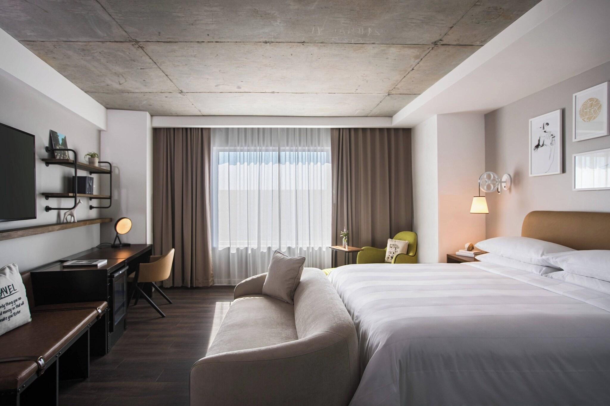 Double King Size Bed