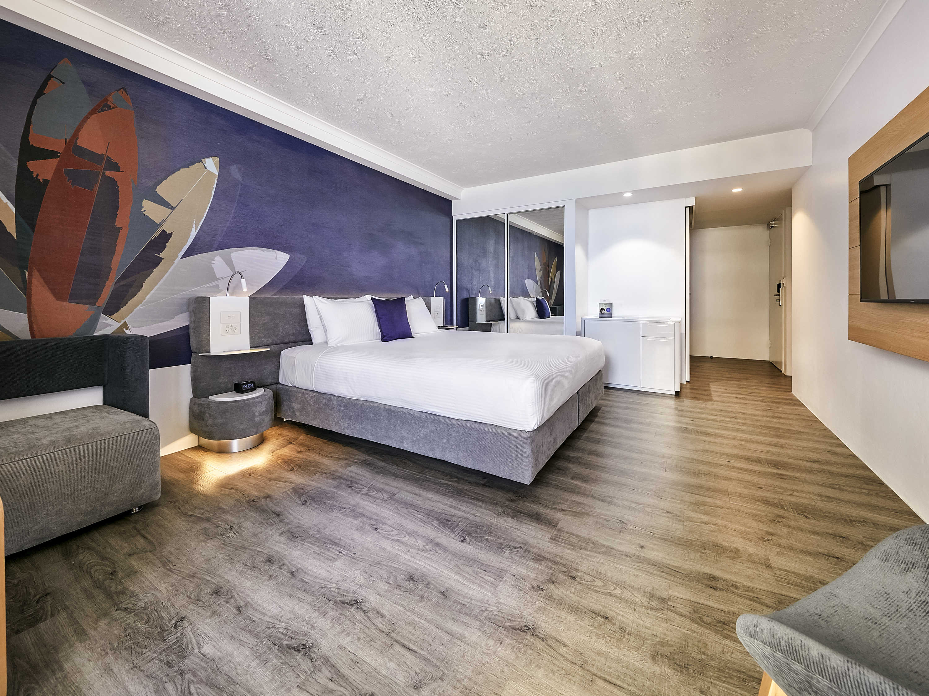 Double Deluxe King Bed