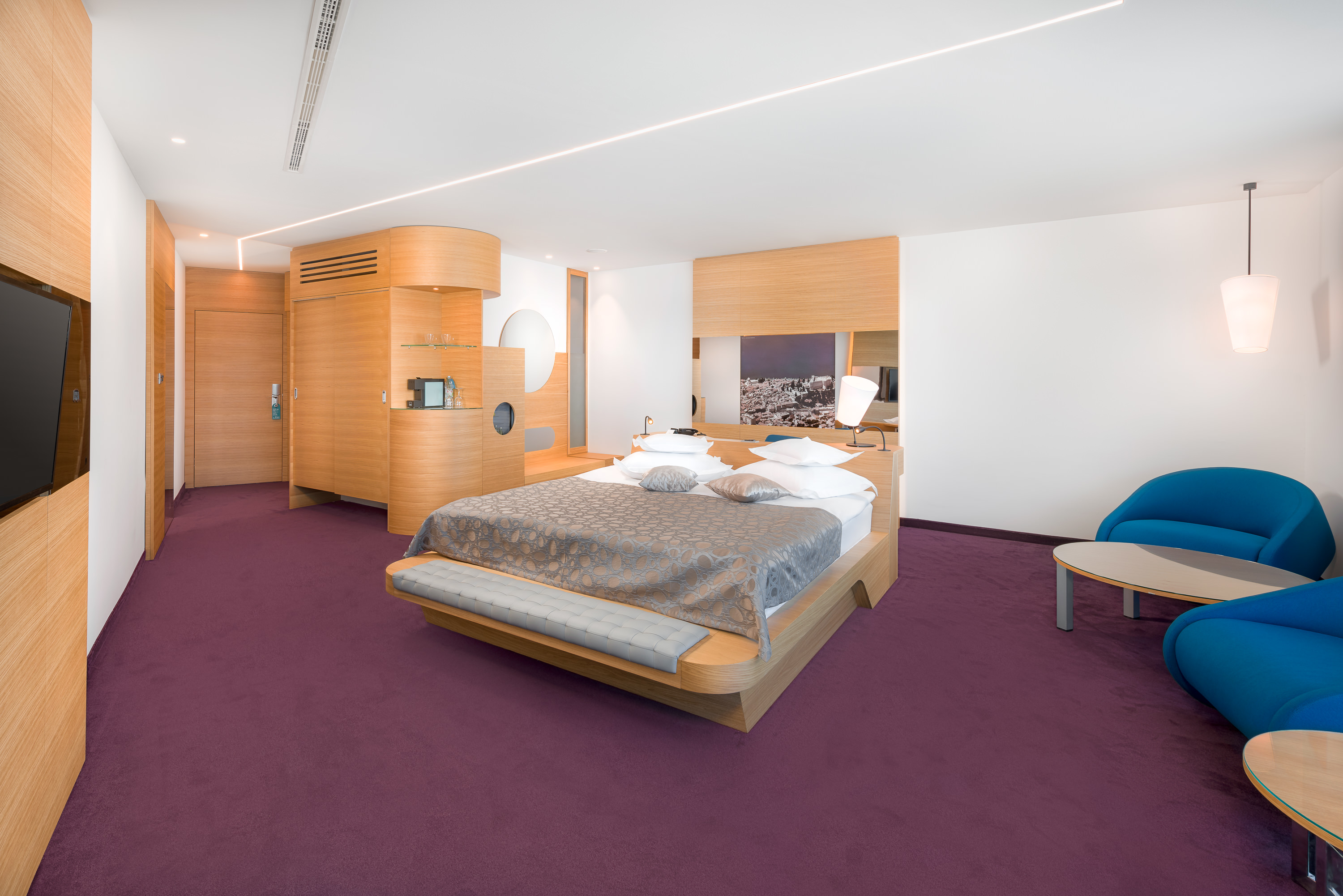 Suite Deluxe with Balcony