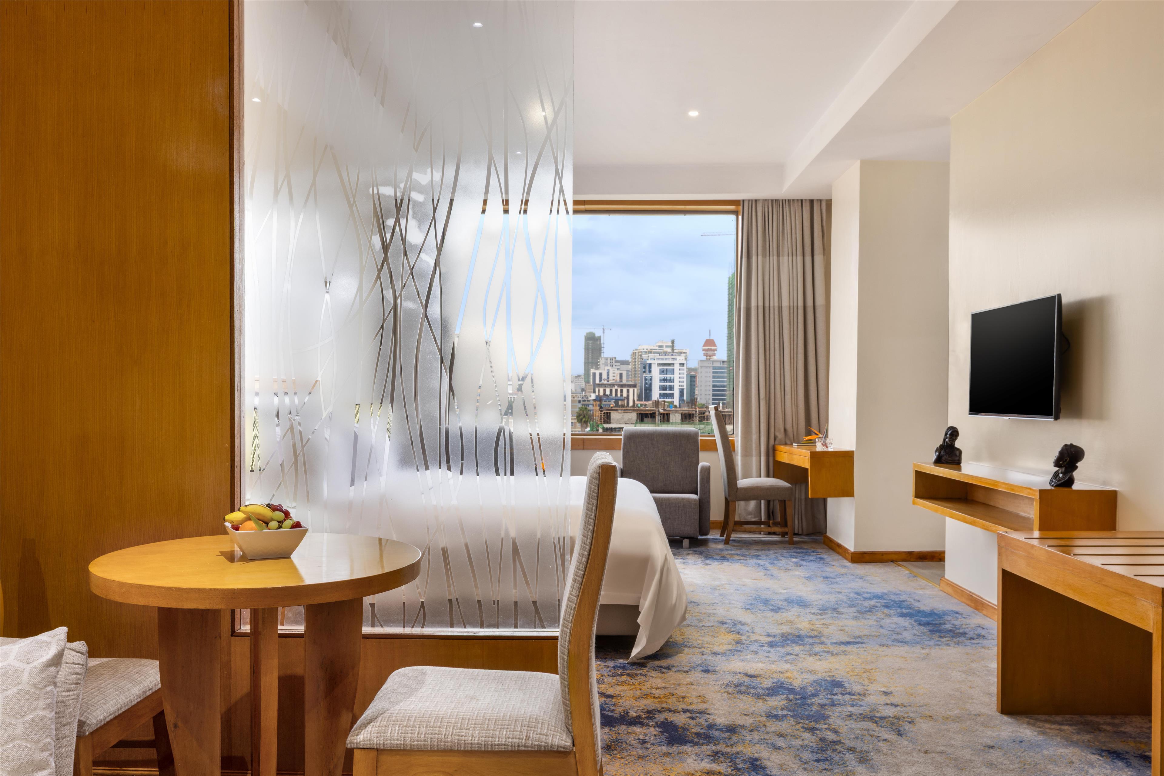 Junior Suite City View King Bed