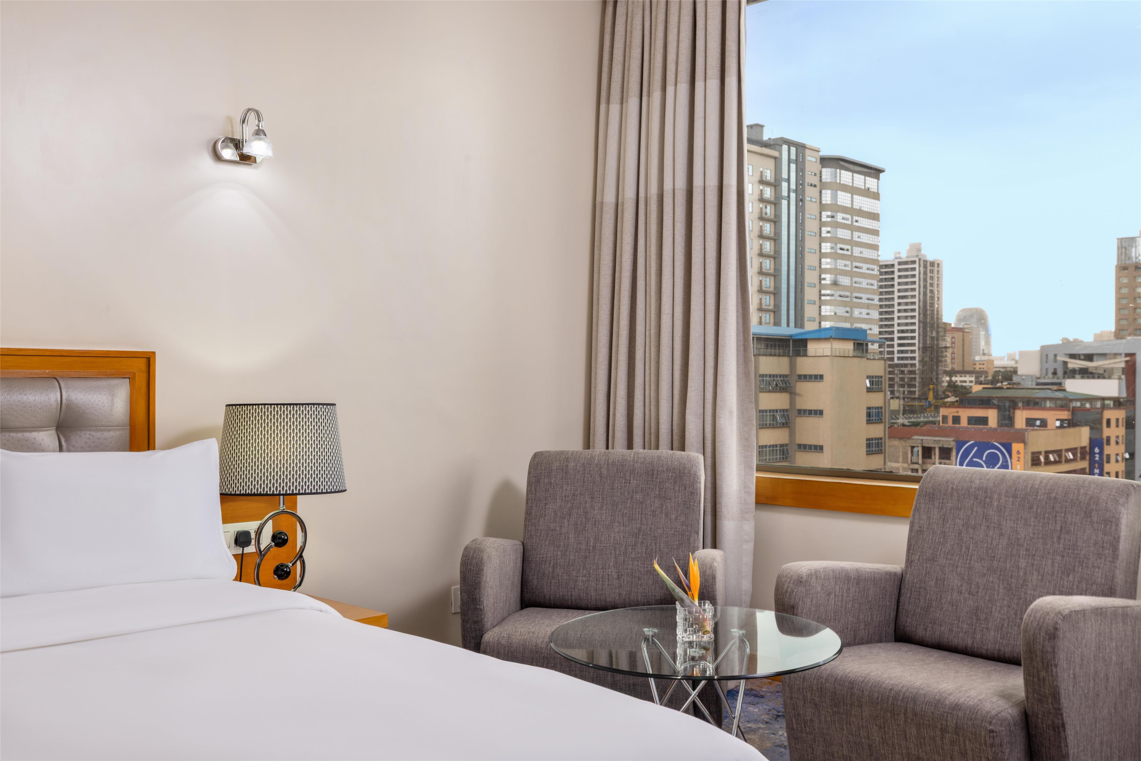 Junior Suite City View King Bed