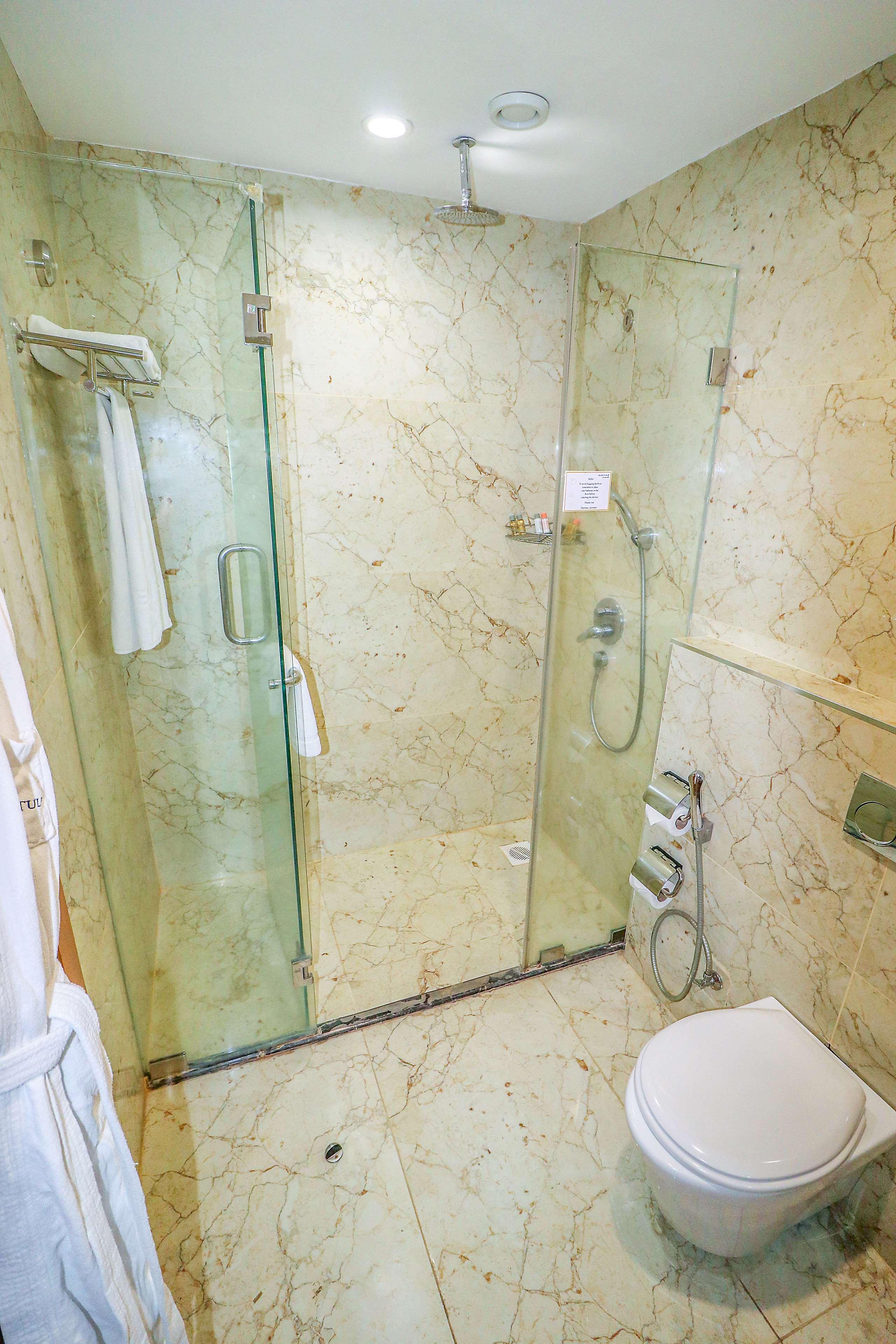 Junior Suite City View King Bed