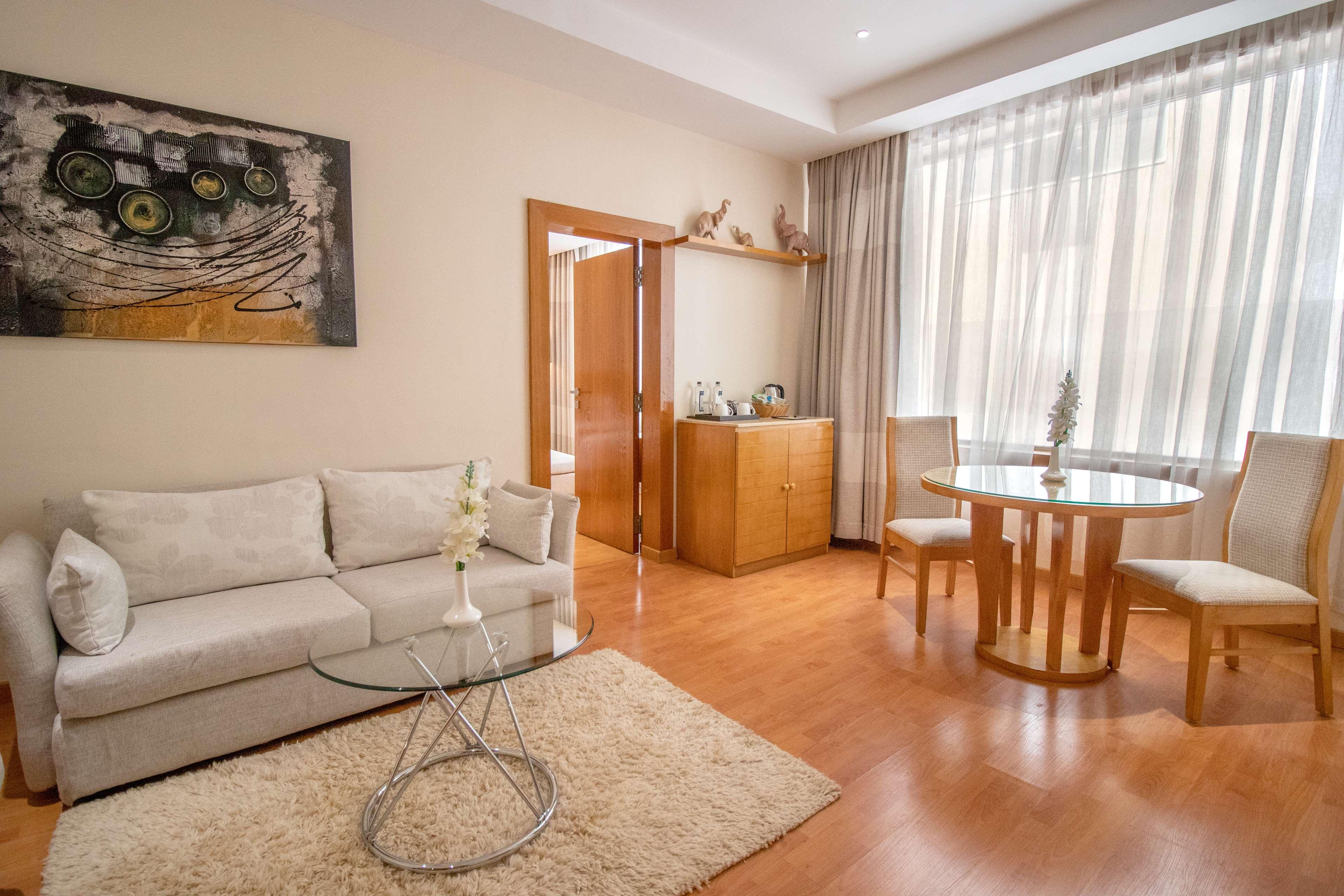 Suite Executive King Bed