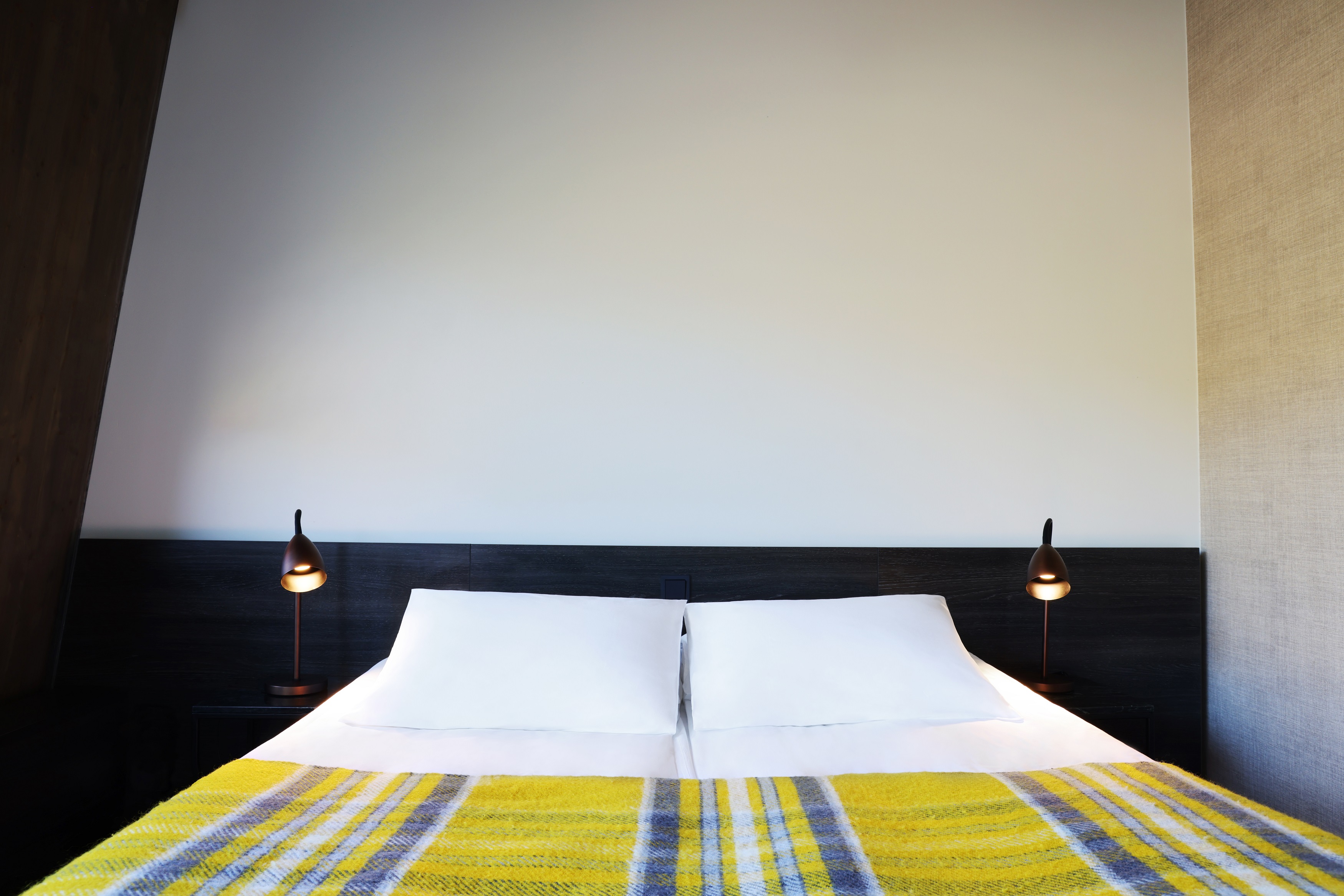 Double or Twin Standard