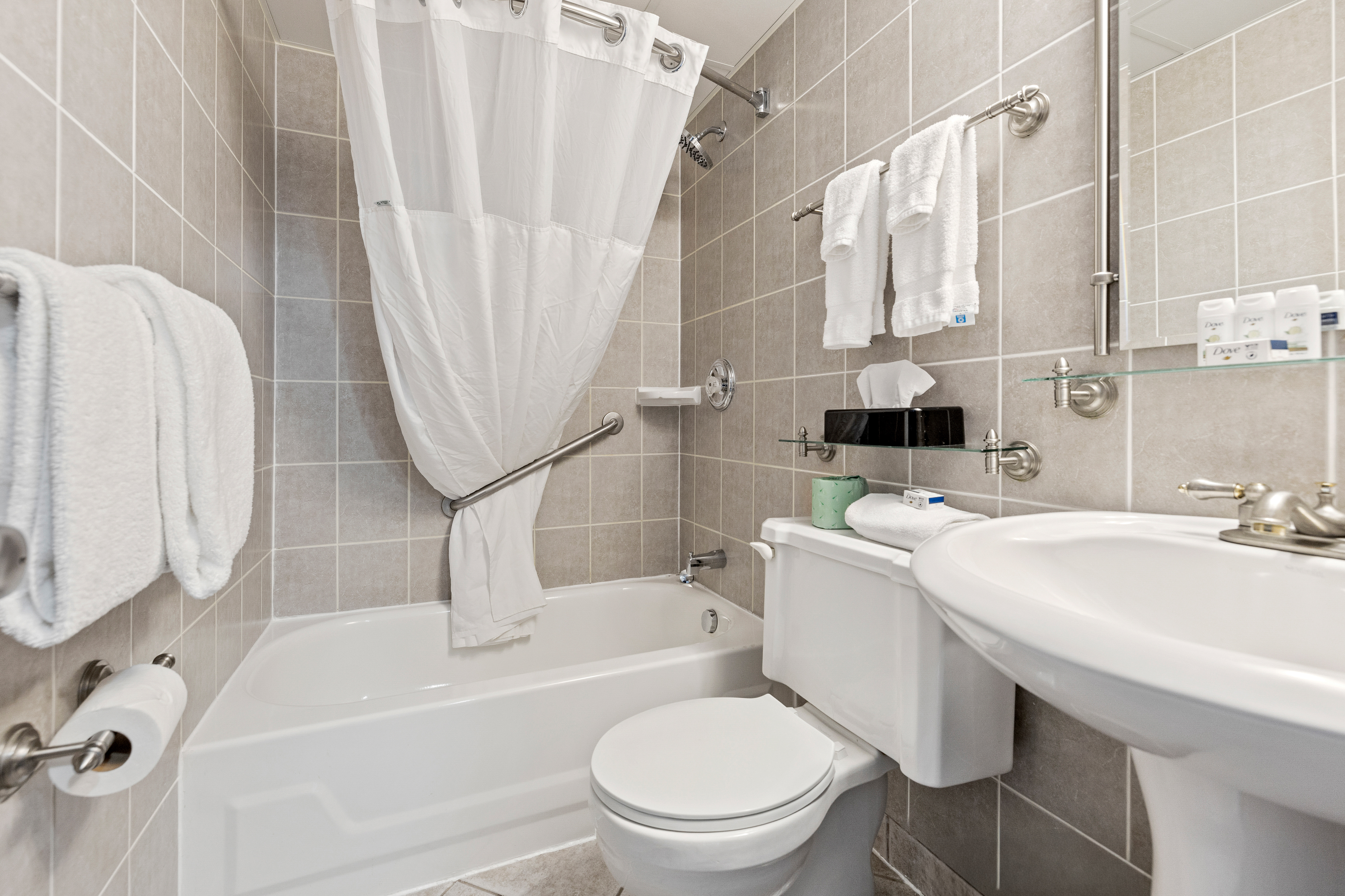 Suite Queen Bed Non Smoking