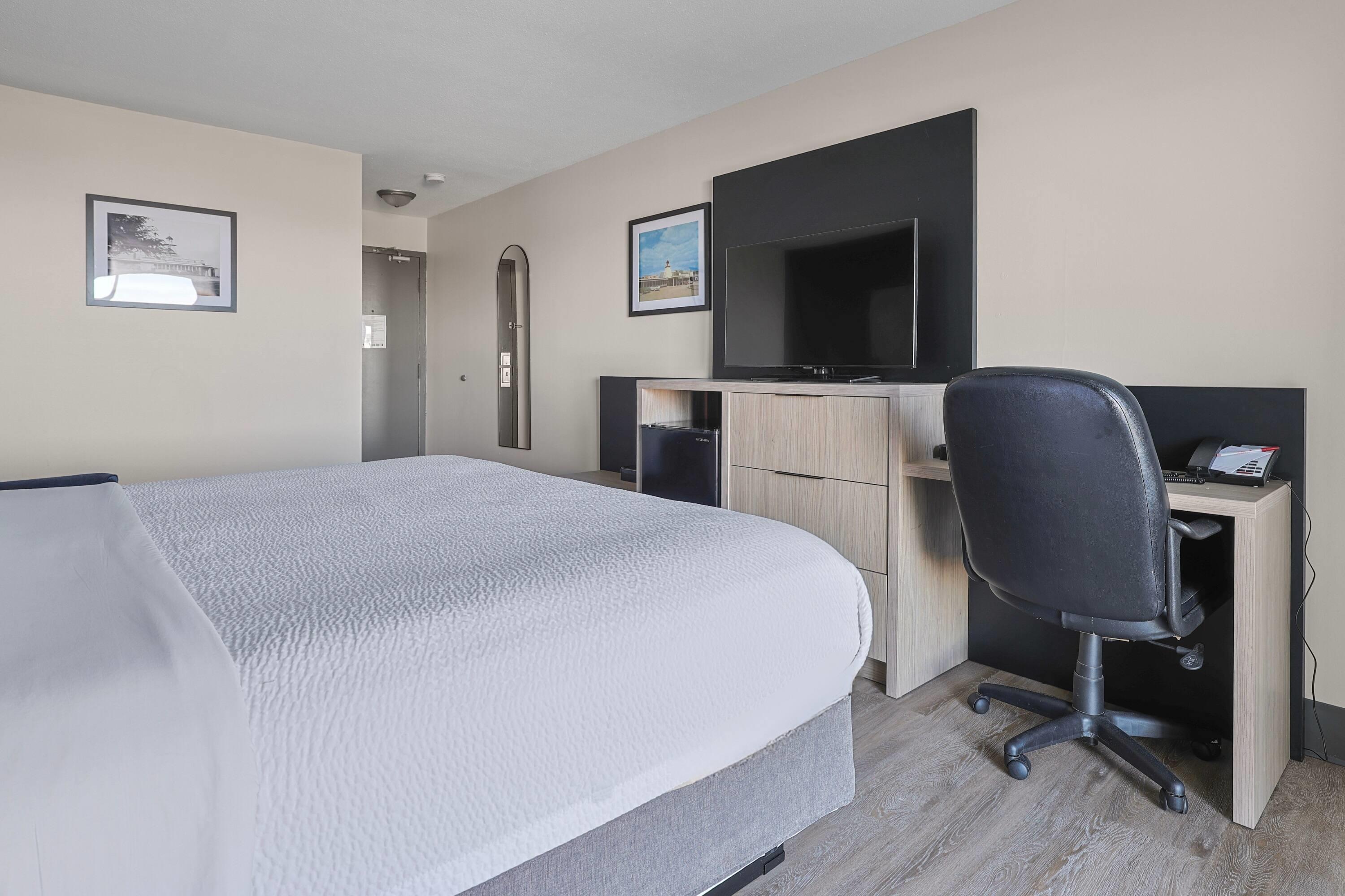 Suite Queen Bed Non Smoking