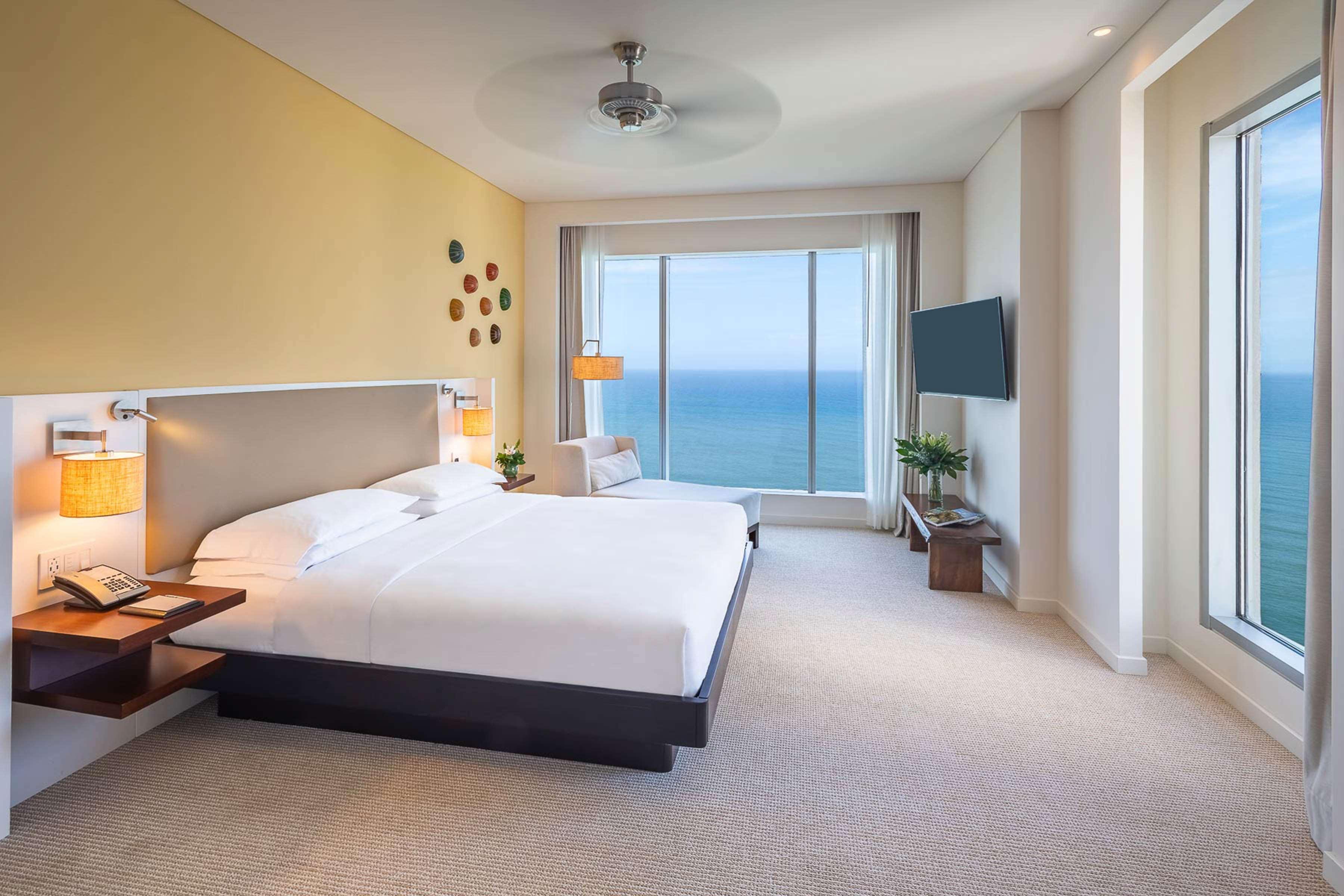 Junior Suite King Bed Non Smoking