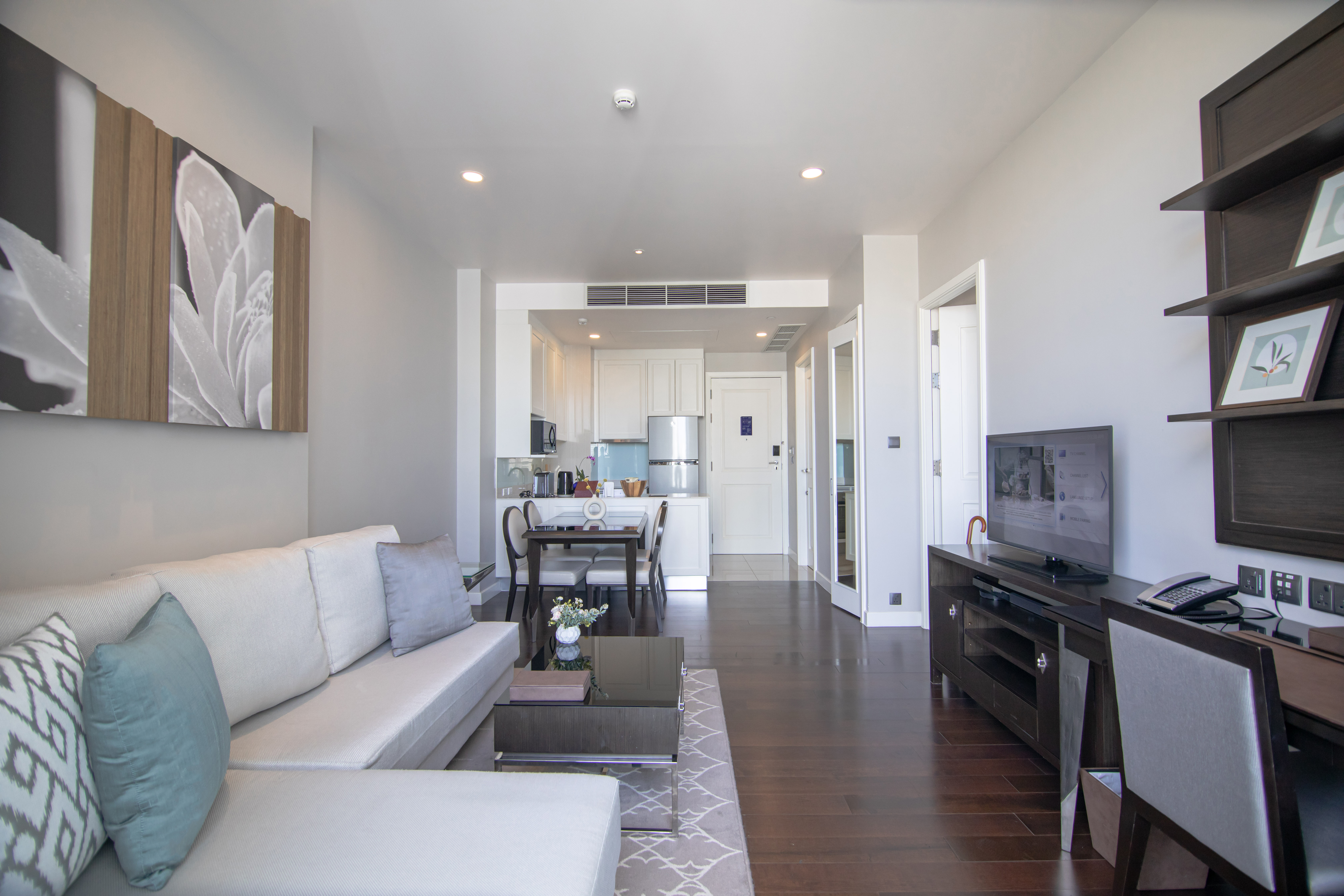 Double or Twin One Bedroom