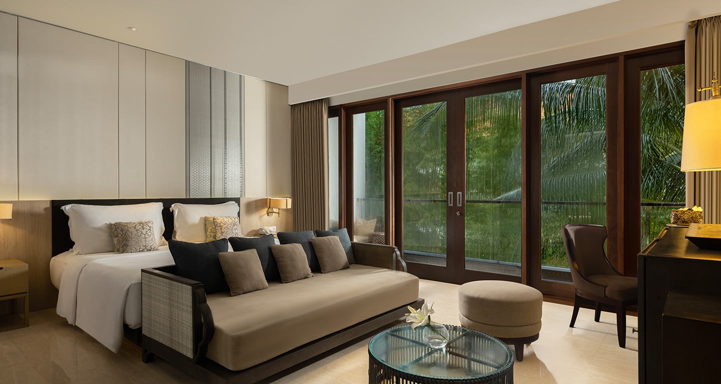 Family Room Premier King Bed