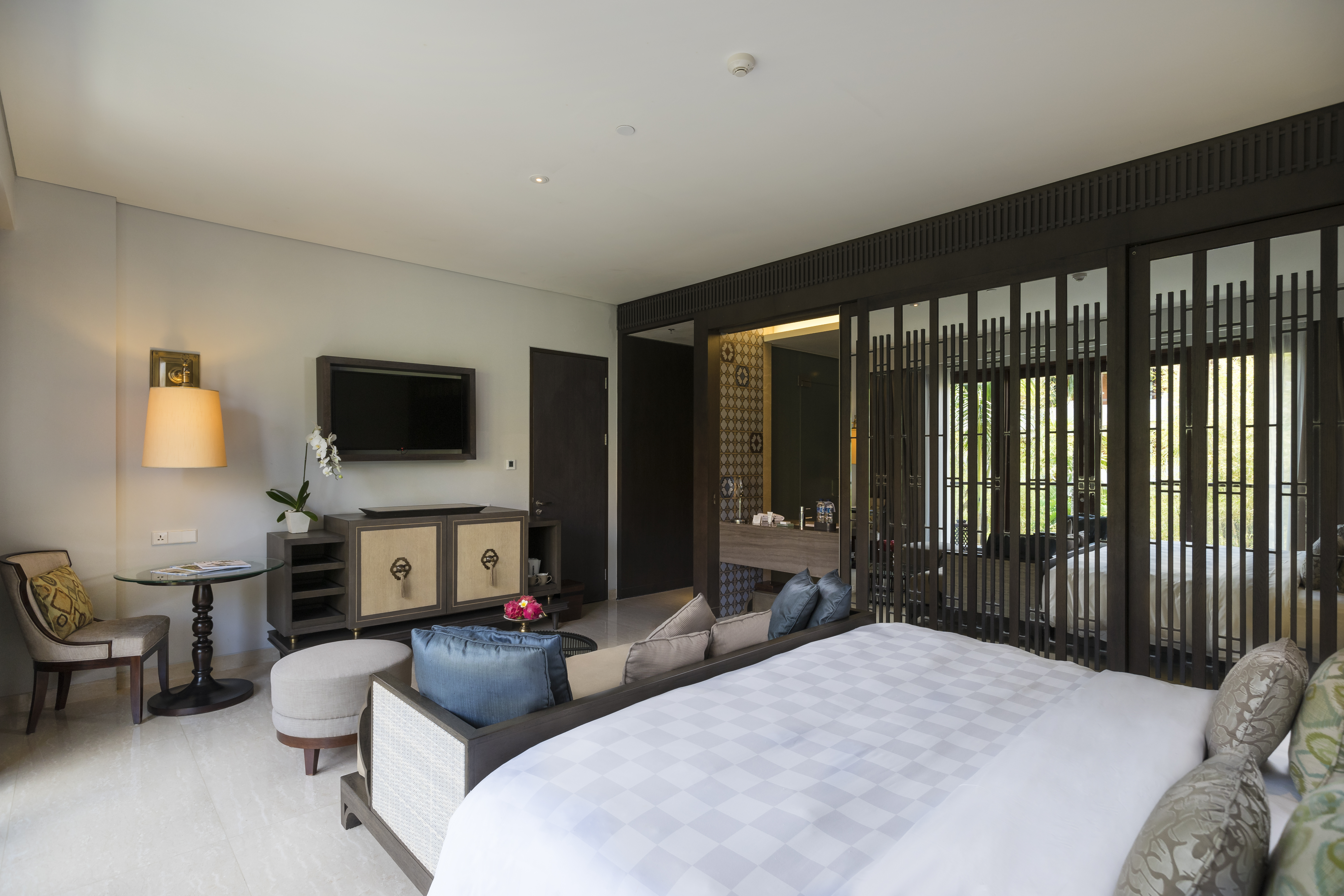 Family Room Premier King Bed