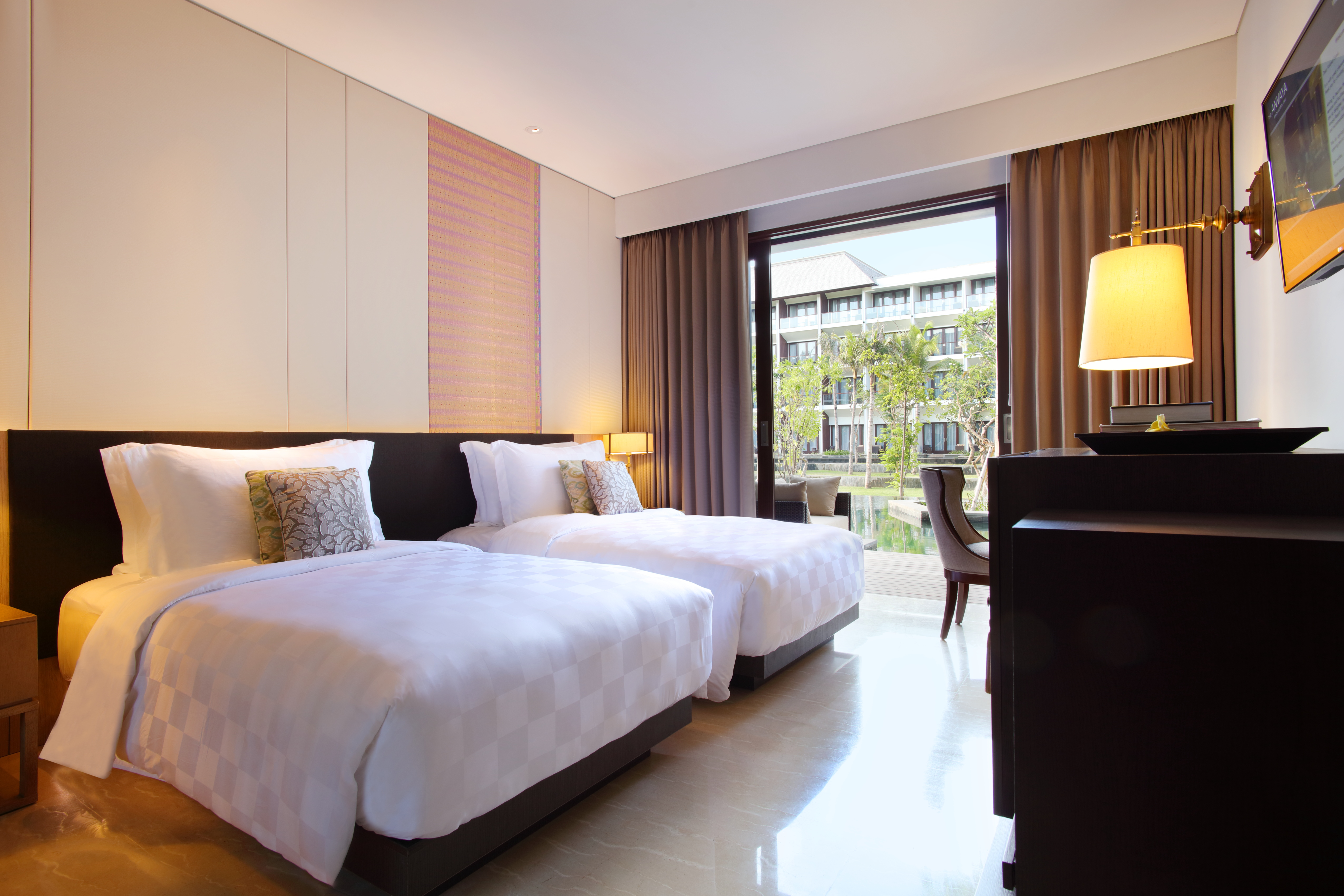 Double or Twin Deluxe