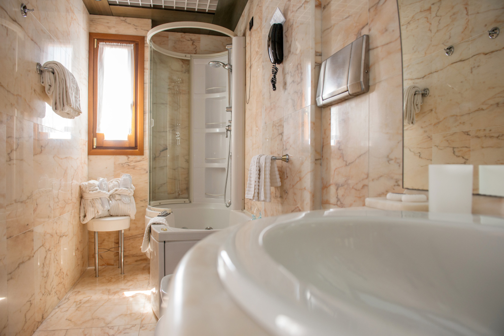 Double Single Superior