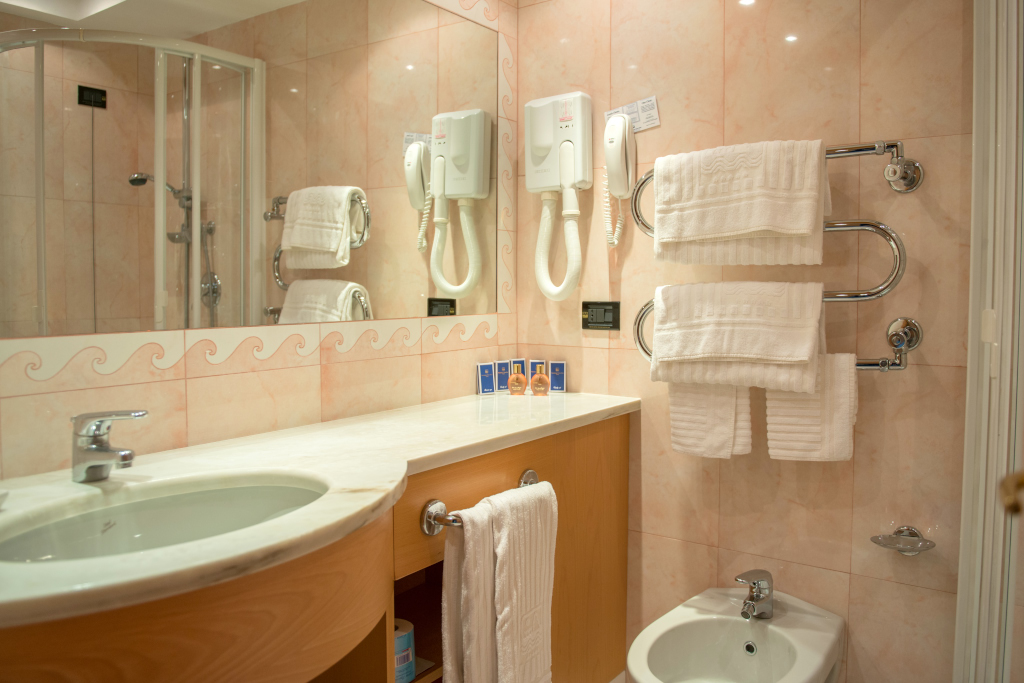 Double Single Superior