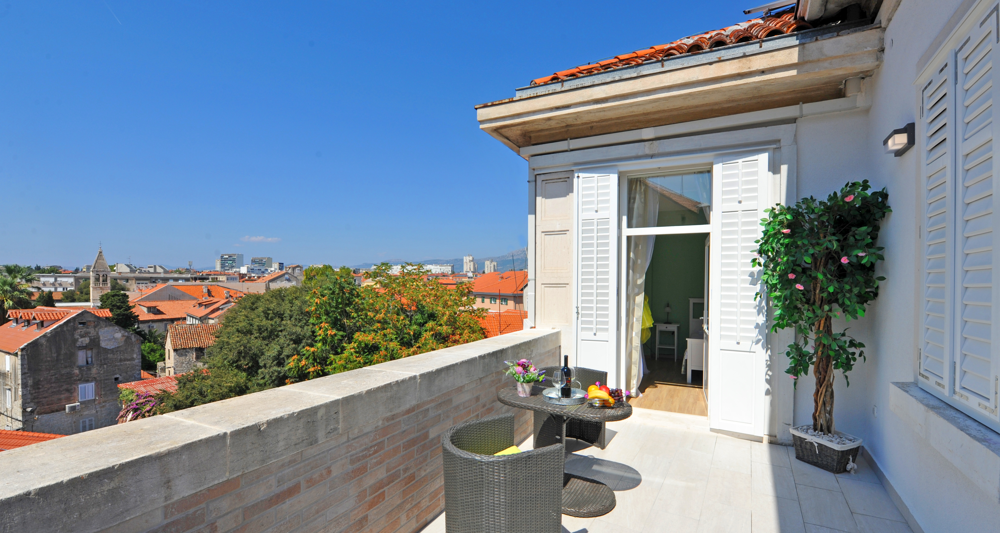 Double Deluxe with Balcony