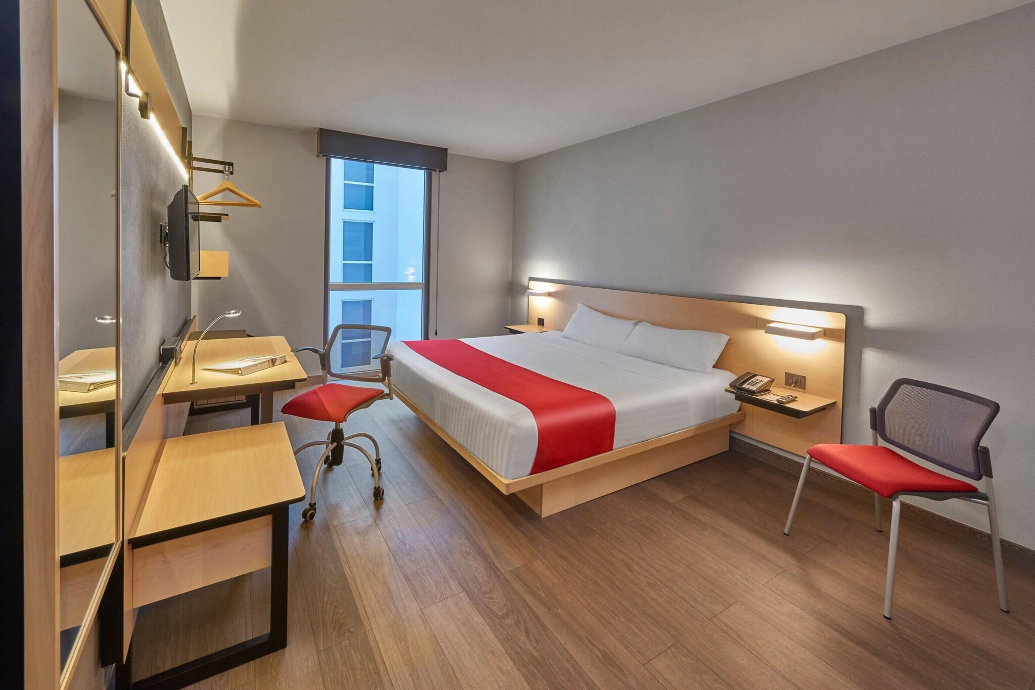 Double Queen Size Bed