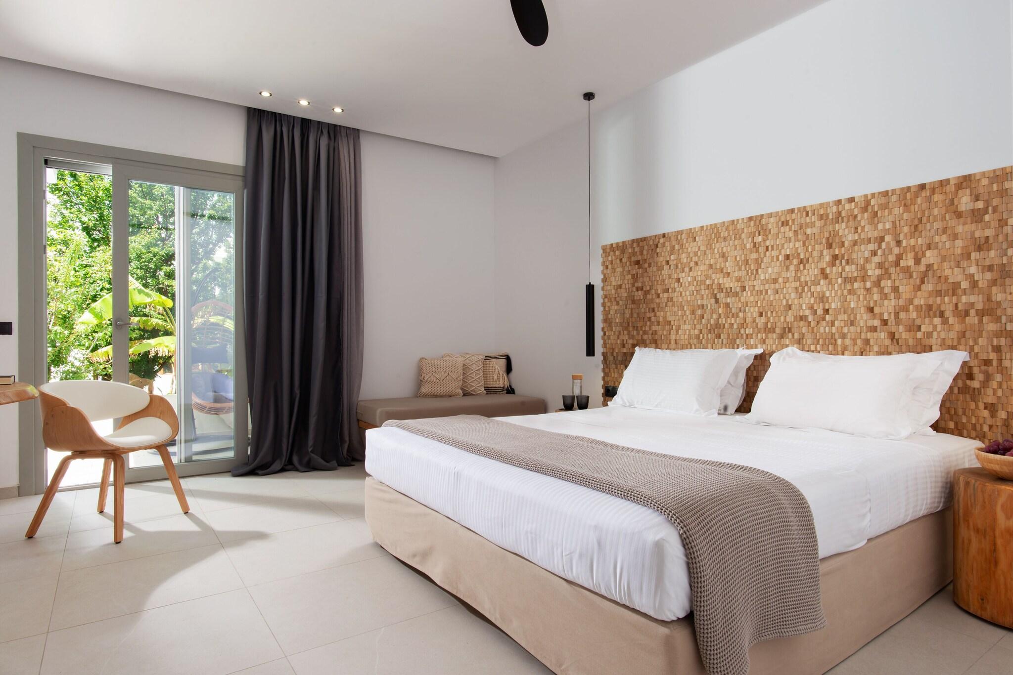 Double Executive King Bed