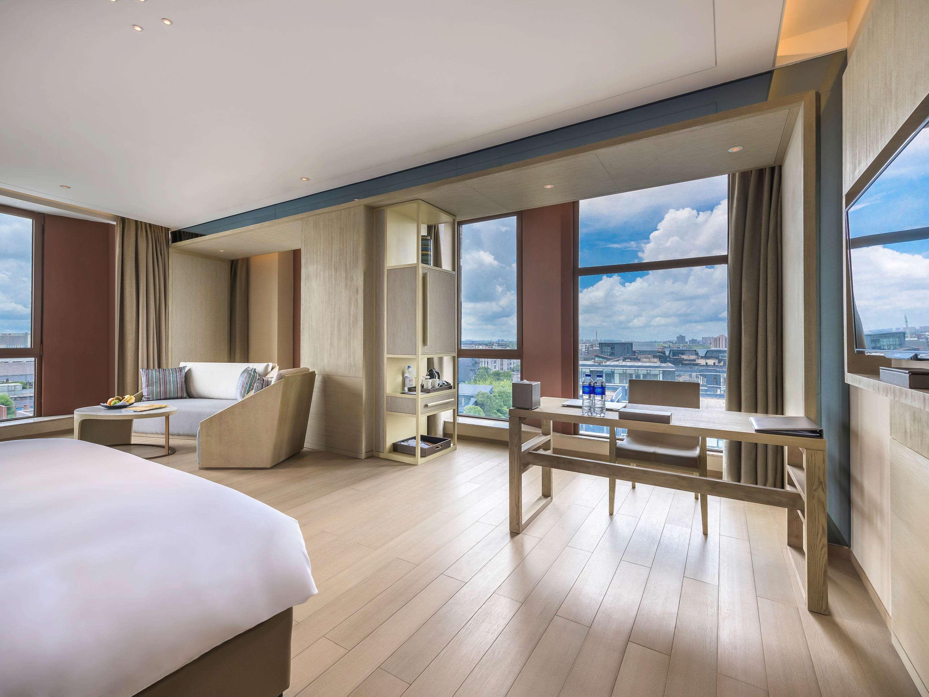 Suite Executive King Bed