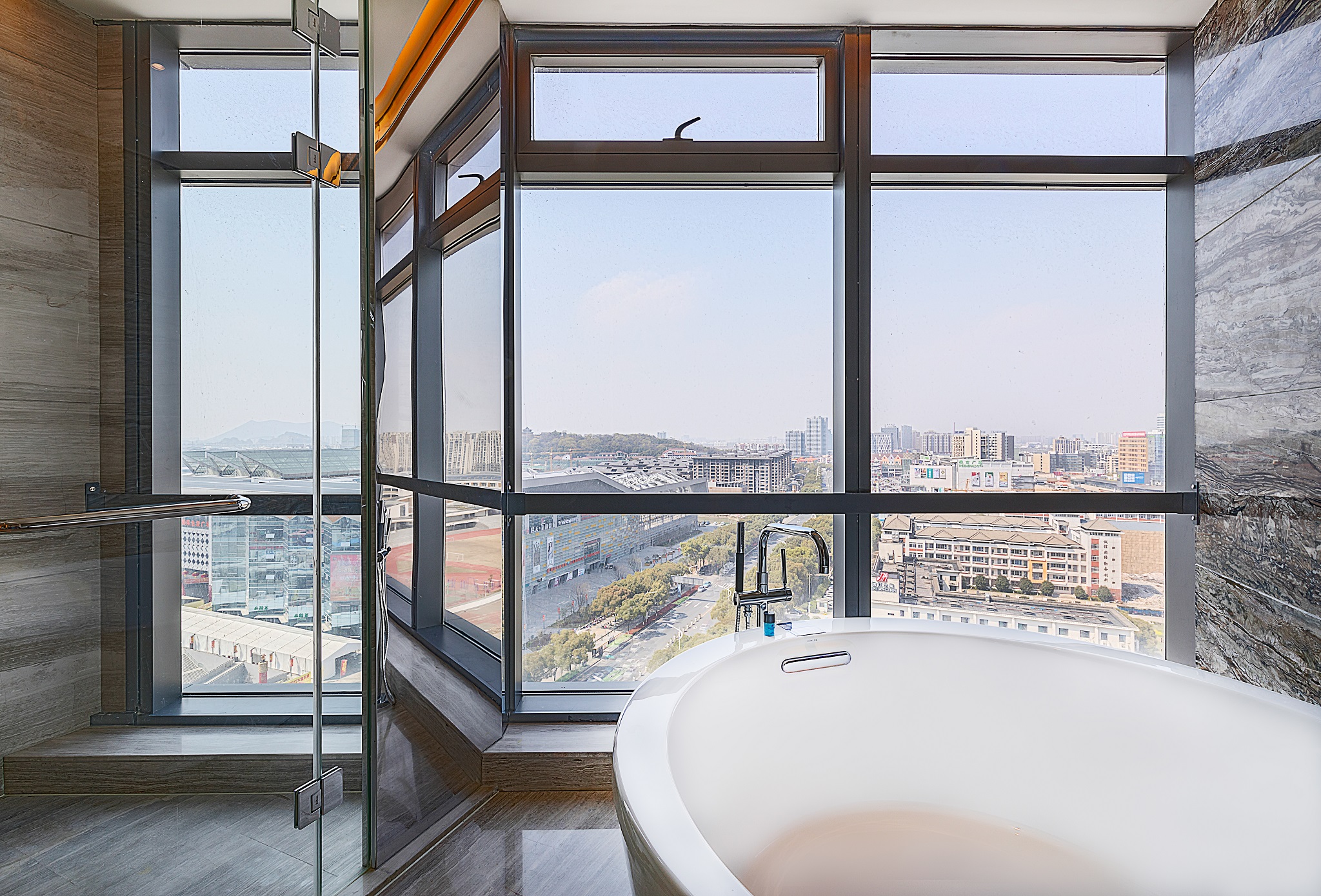 Double or Twin Deluxe