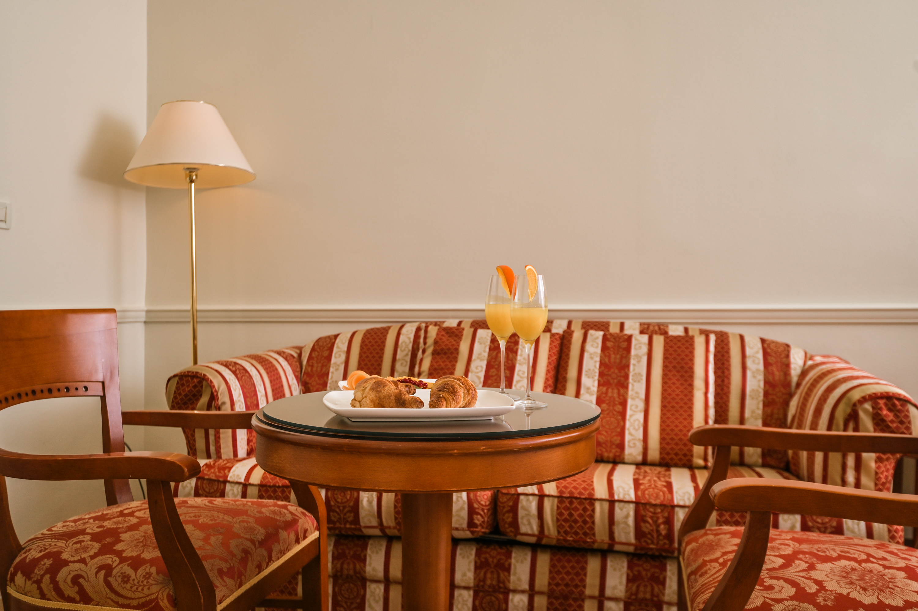 Family Room Garden View