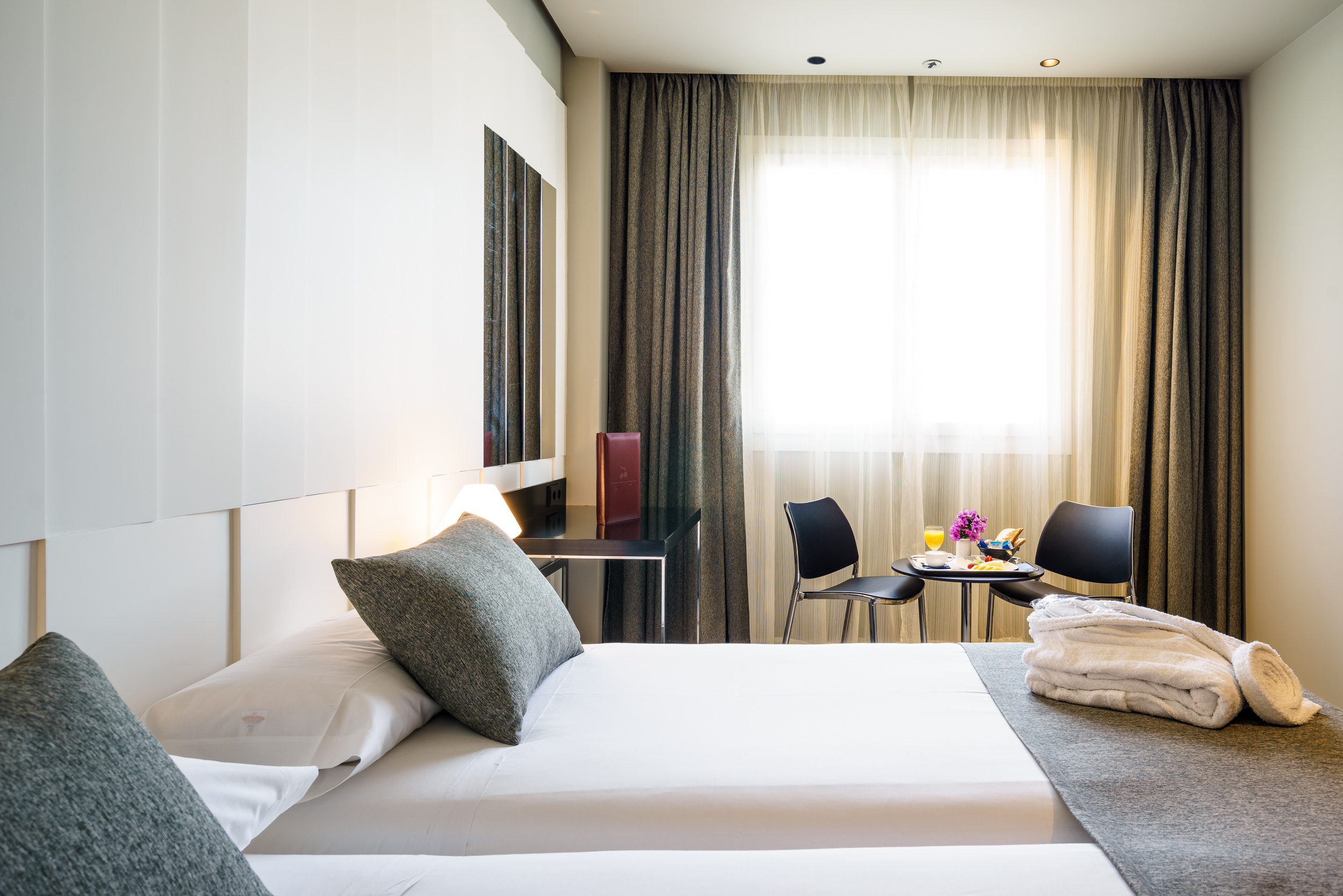 Double or Twin Standard