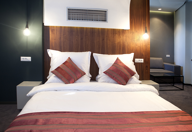 Double or Twin Standard